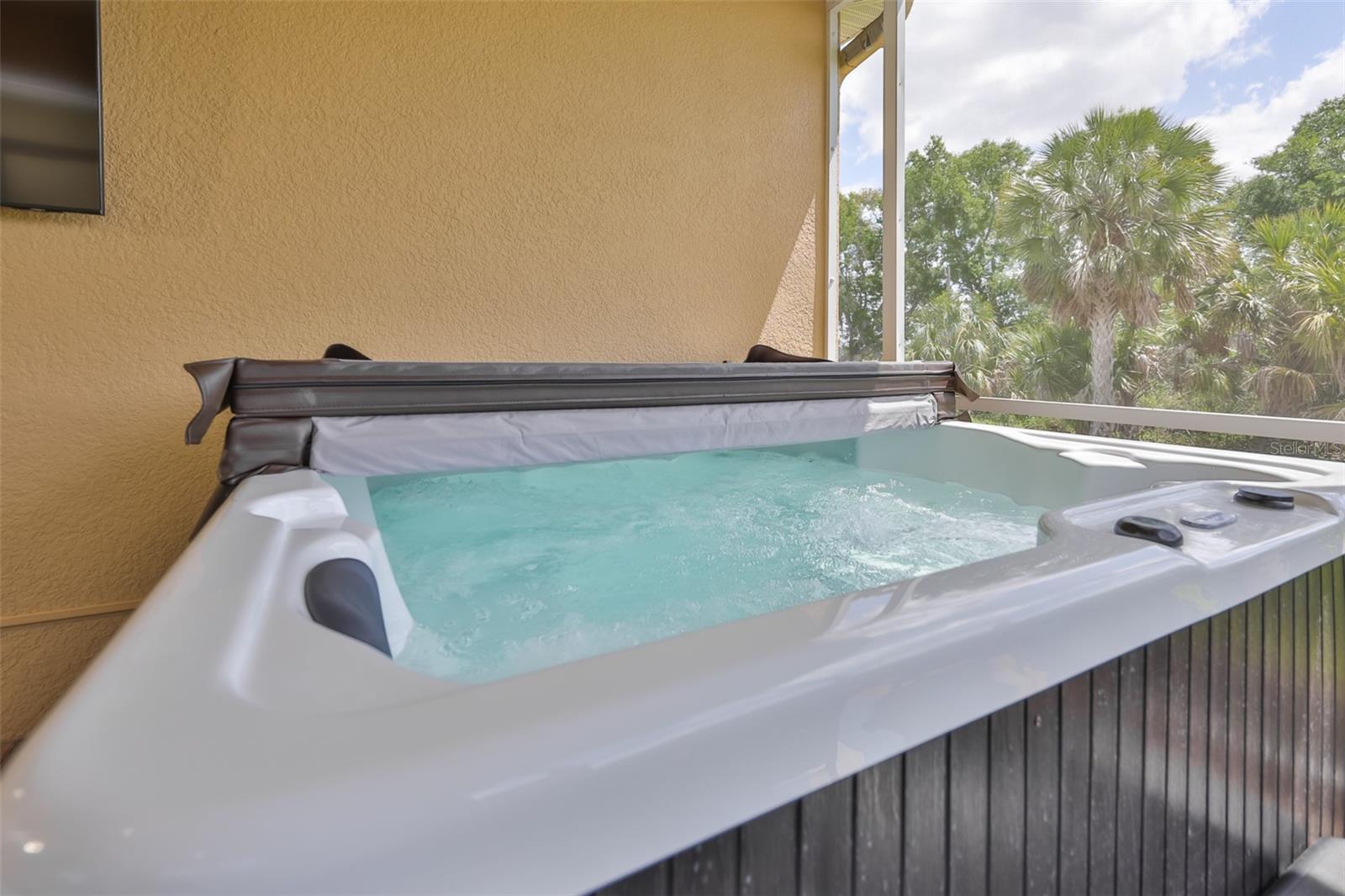 SUN CITY CENTER UNIT 274 & 2 - Residential