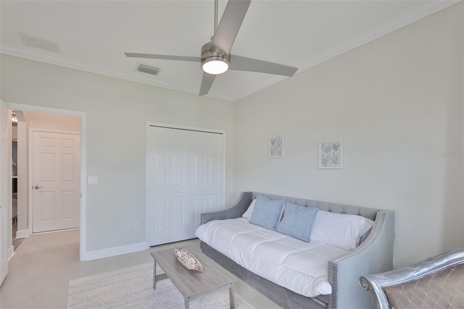 SUN CITY CENTER UNIT 274 & 2 - Residential