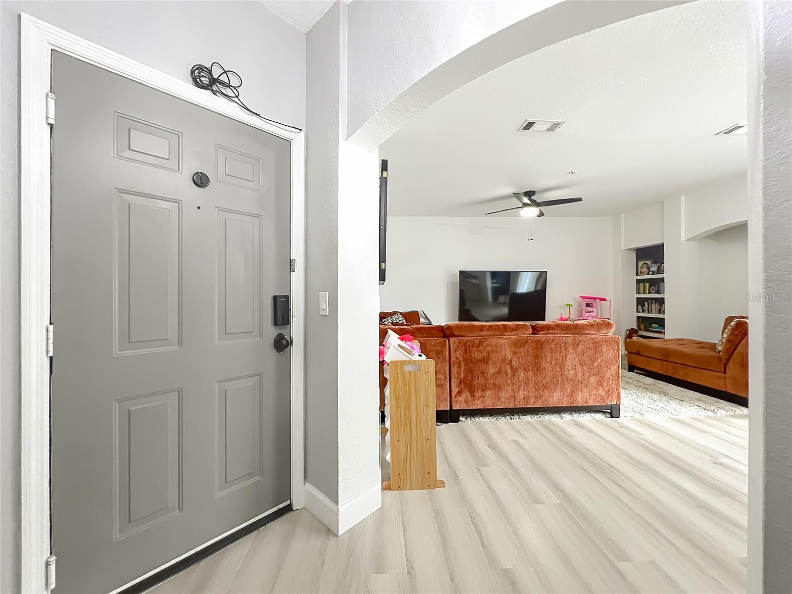 NOTTING HILL A CONDO - Residential