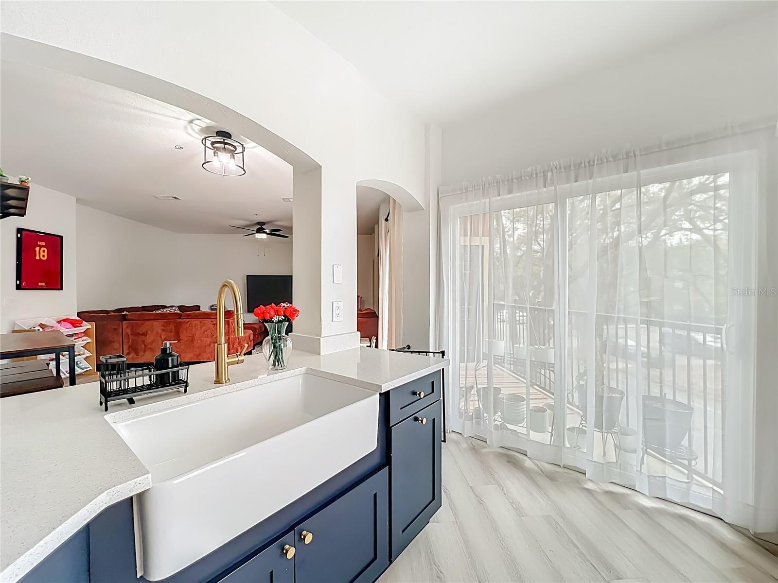 NOTTING HILL A CONDO - Residential