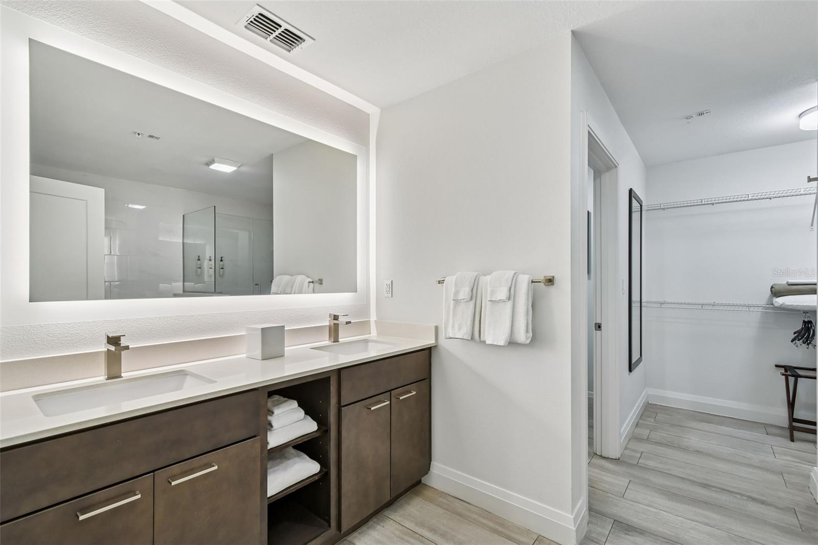 GROVE RESORT AND SPA HOTEL CONDOMINIUM - Residential