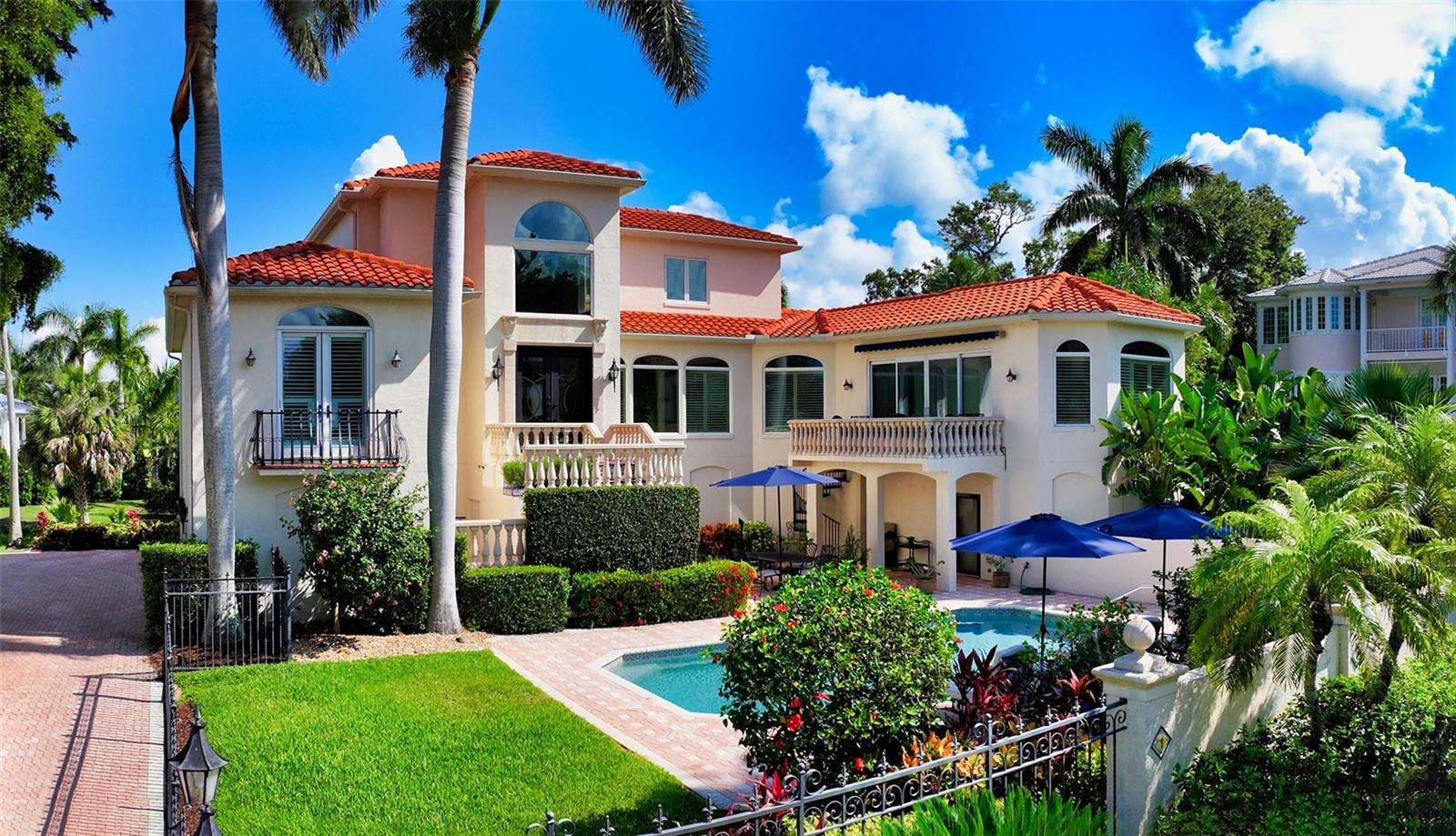 TOCOBAGA BAY - Residential