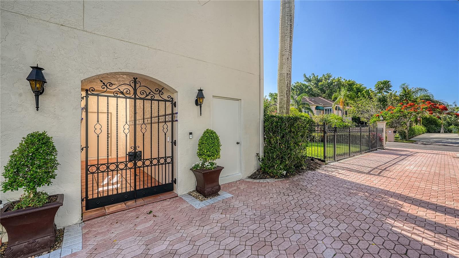 TOCOBAGA BAY - Residential