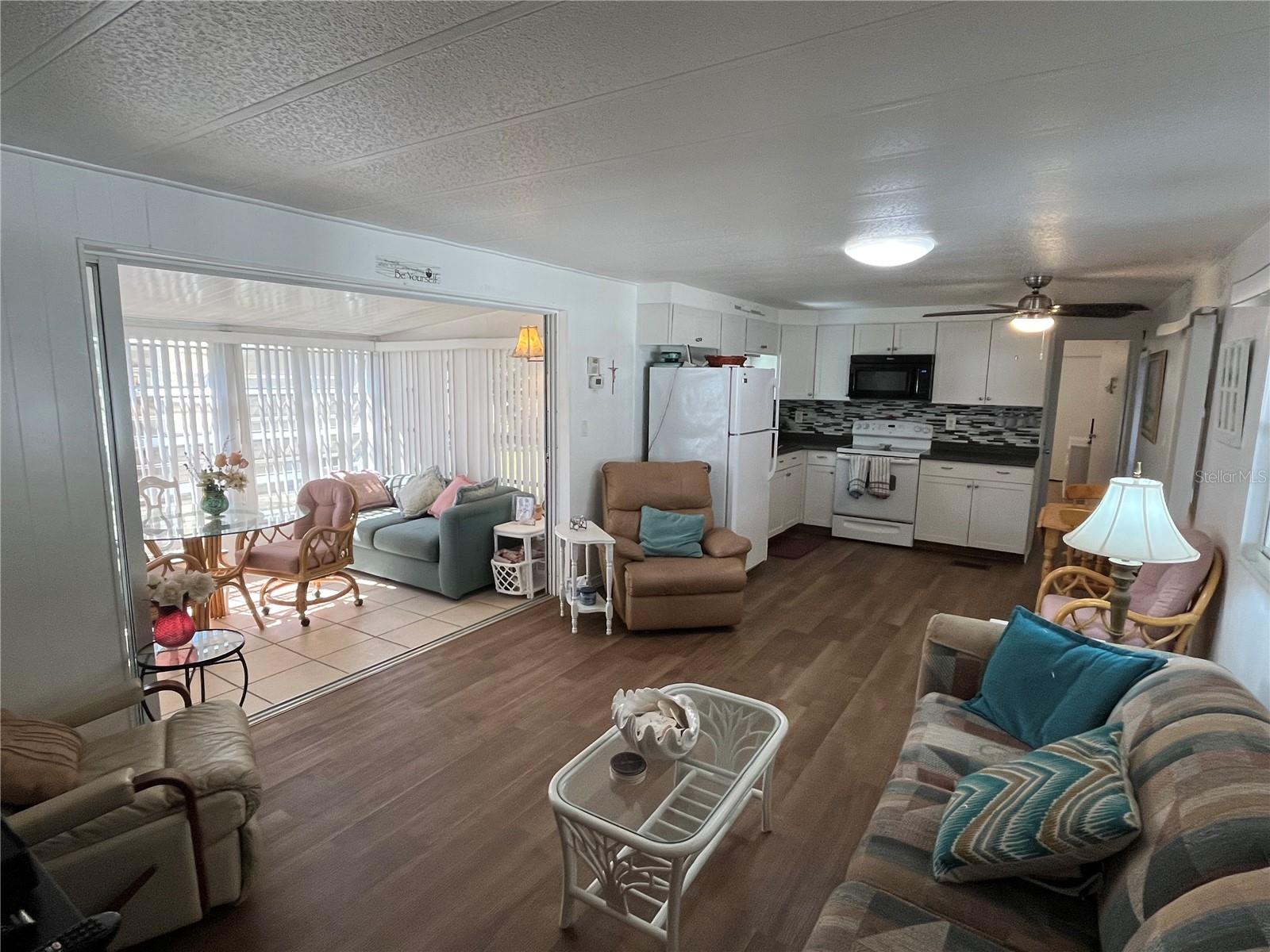 VENICE ISLE - Residential