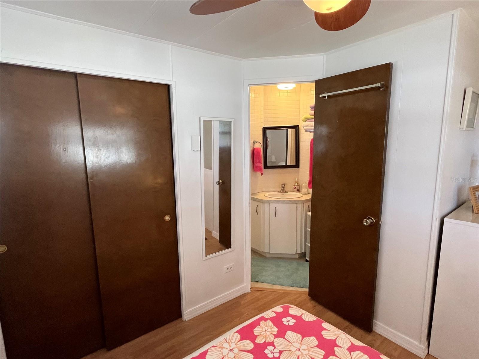 VENICE ISLE - Residential