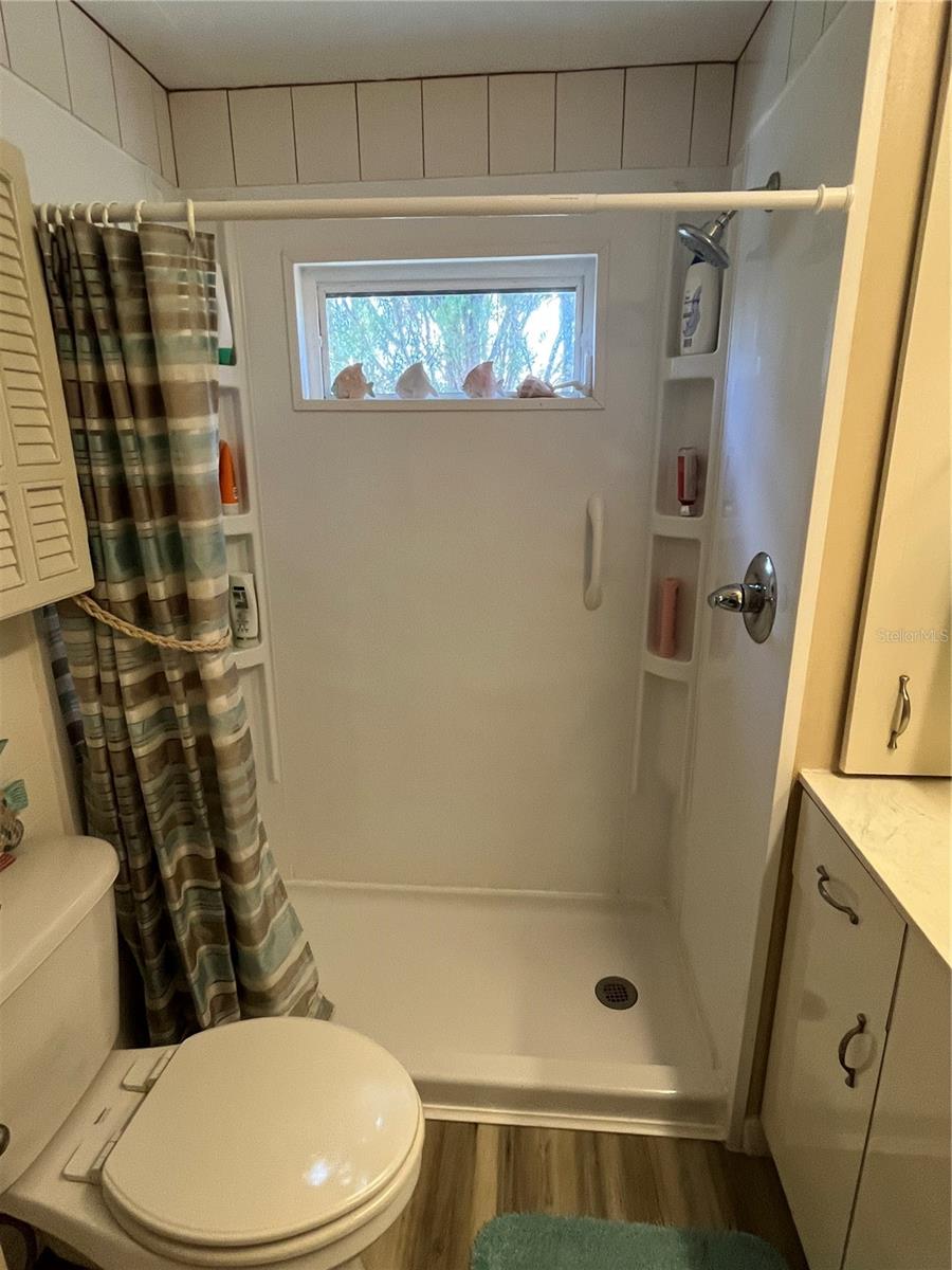 VENICE ISLE - Residential