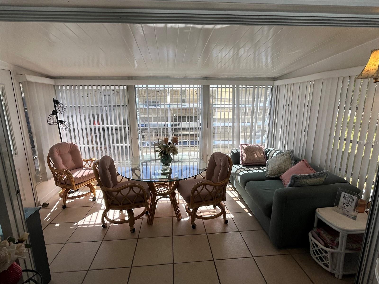 VENICE ISLE - Residential