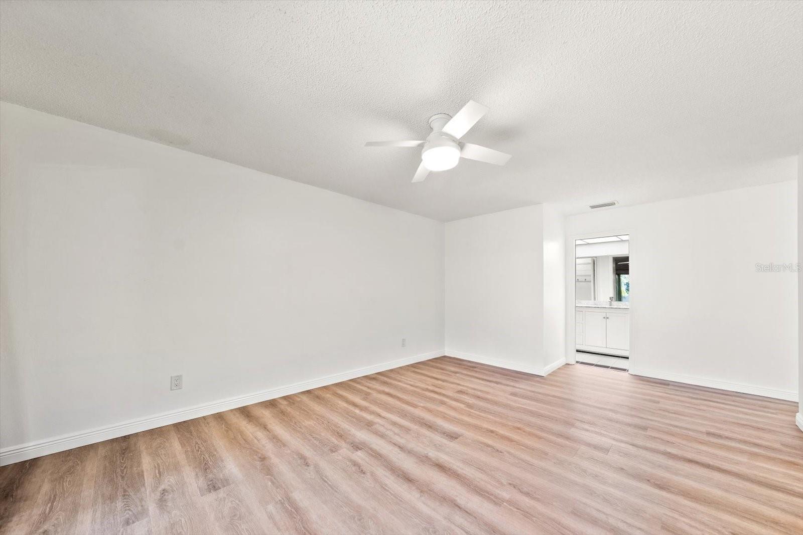 SOUND SOUTH UNIT TWO - Residential