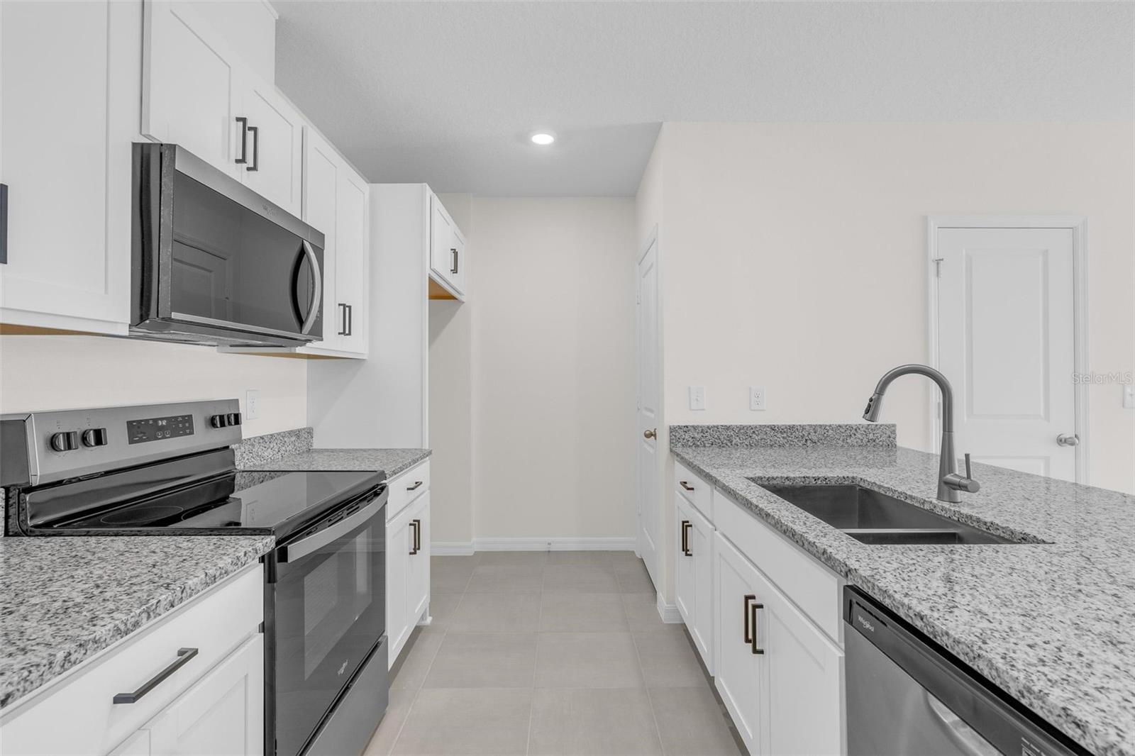 SANCTUARY PHASE 5 - Residential Lease