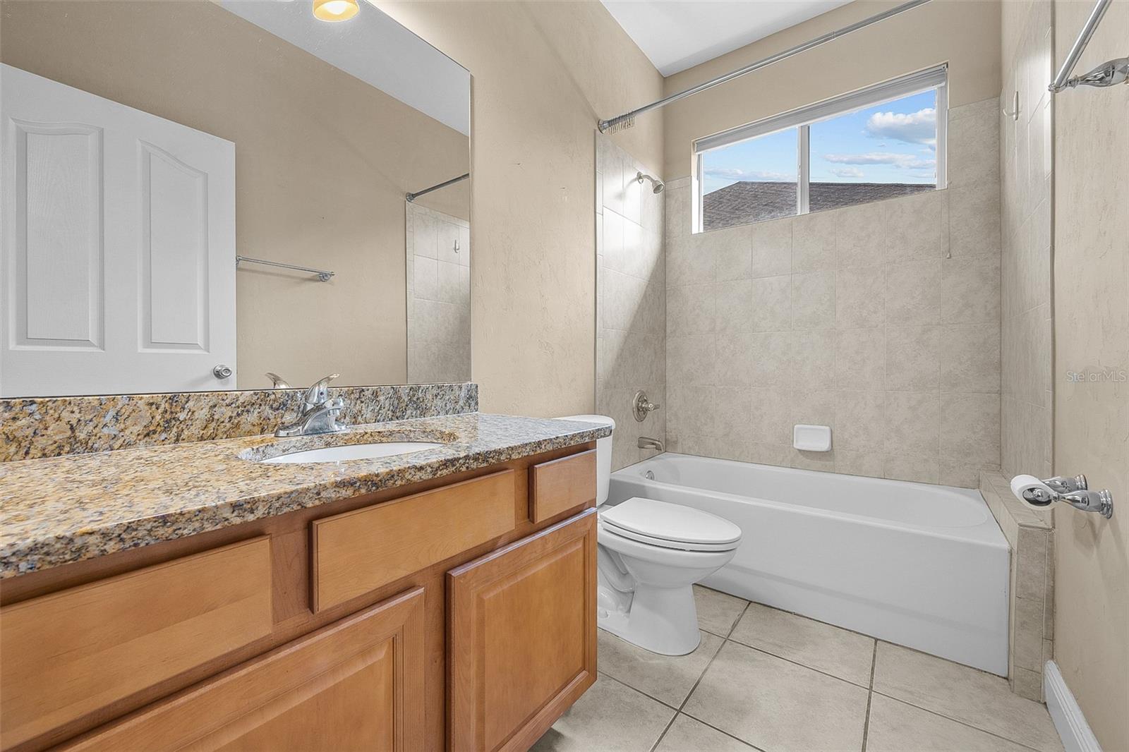 WILLOW OAK PLANTATION - Residential Lease
