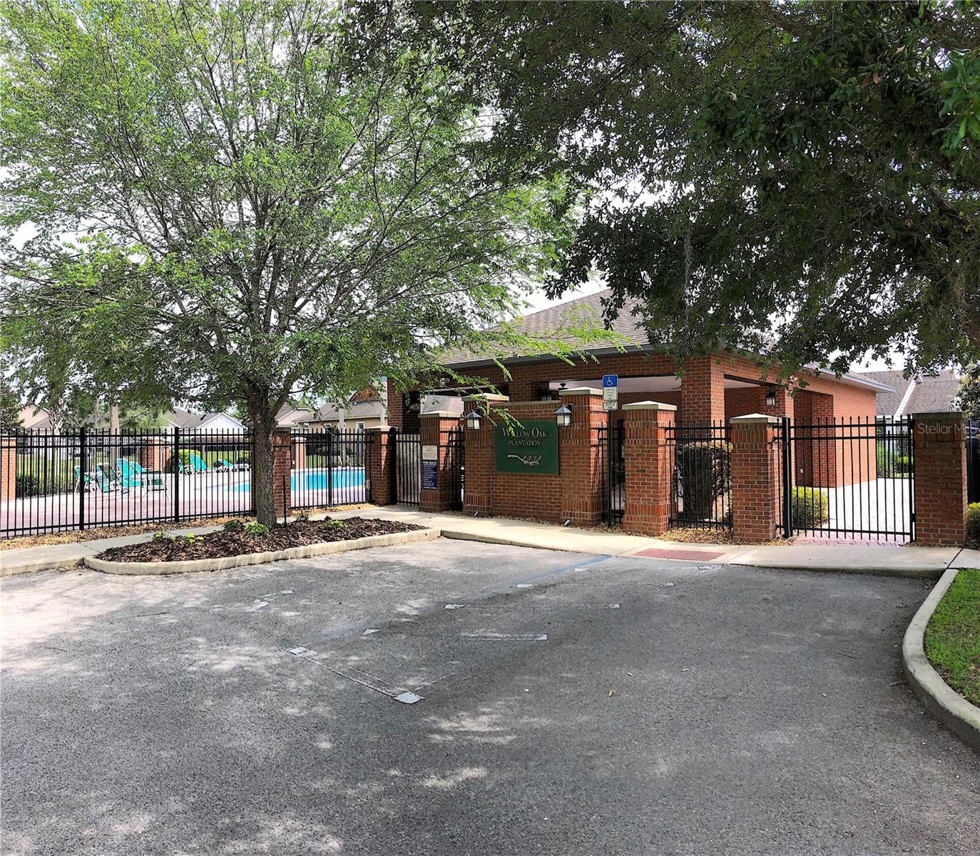 WILLOW OAK PLANTATION - Residential Lease