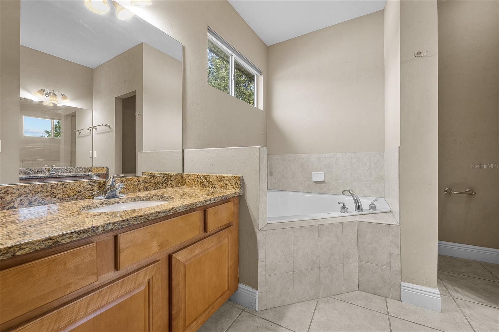 WILLOW OAK PLANTATION - Residential Lease
