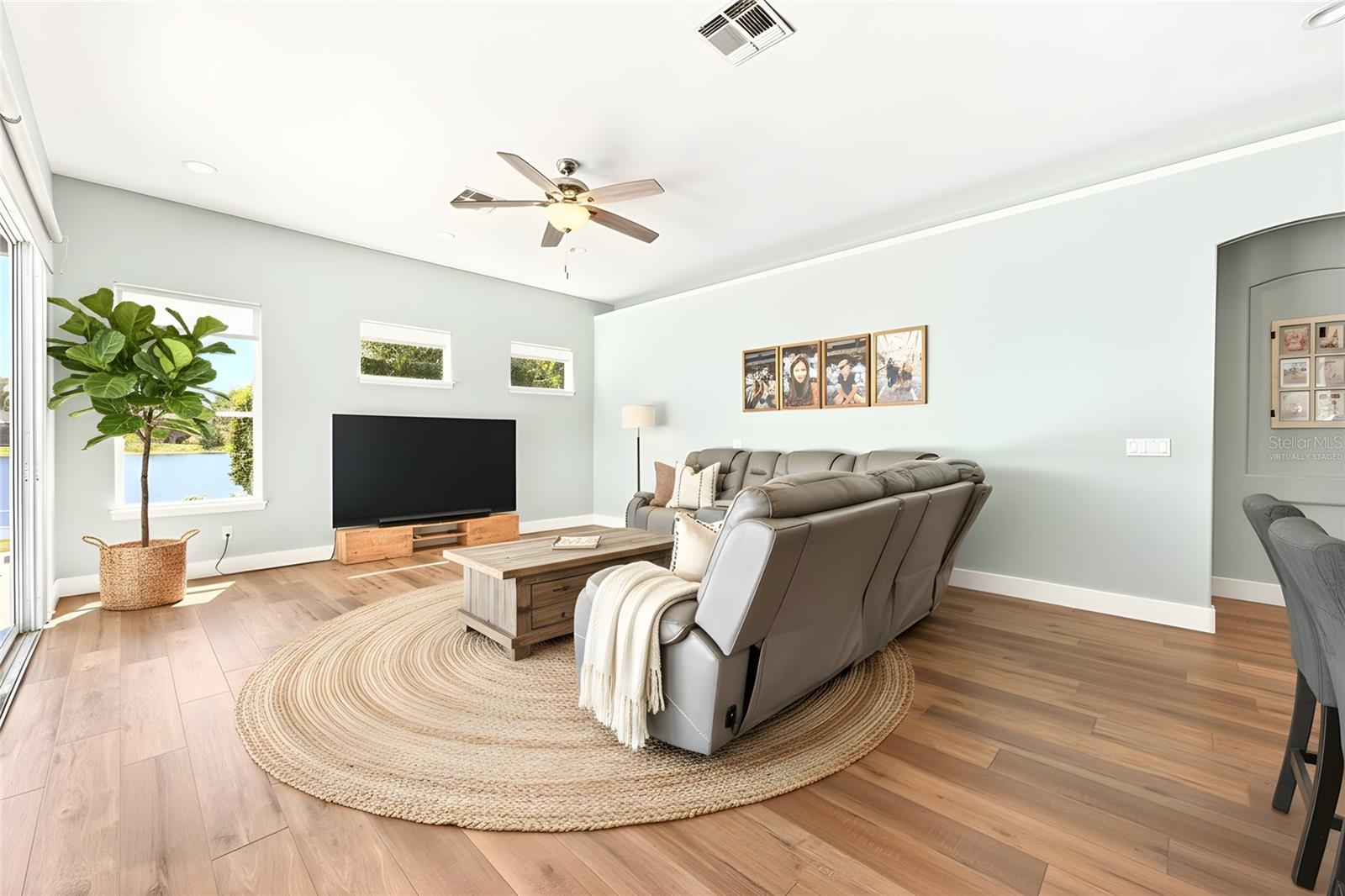 WILLA LAKE PH 1 - Residential