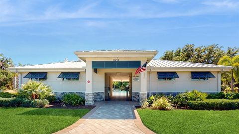 A home in PARRISH