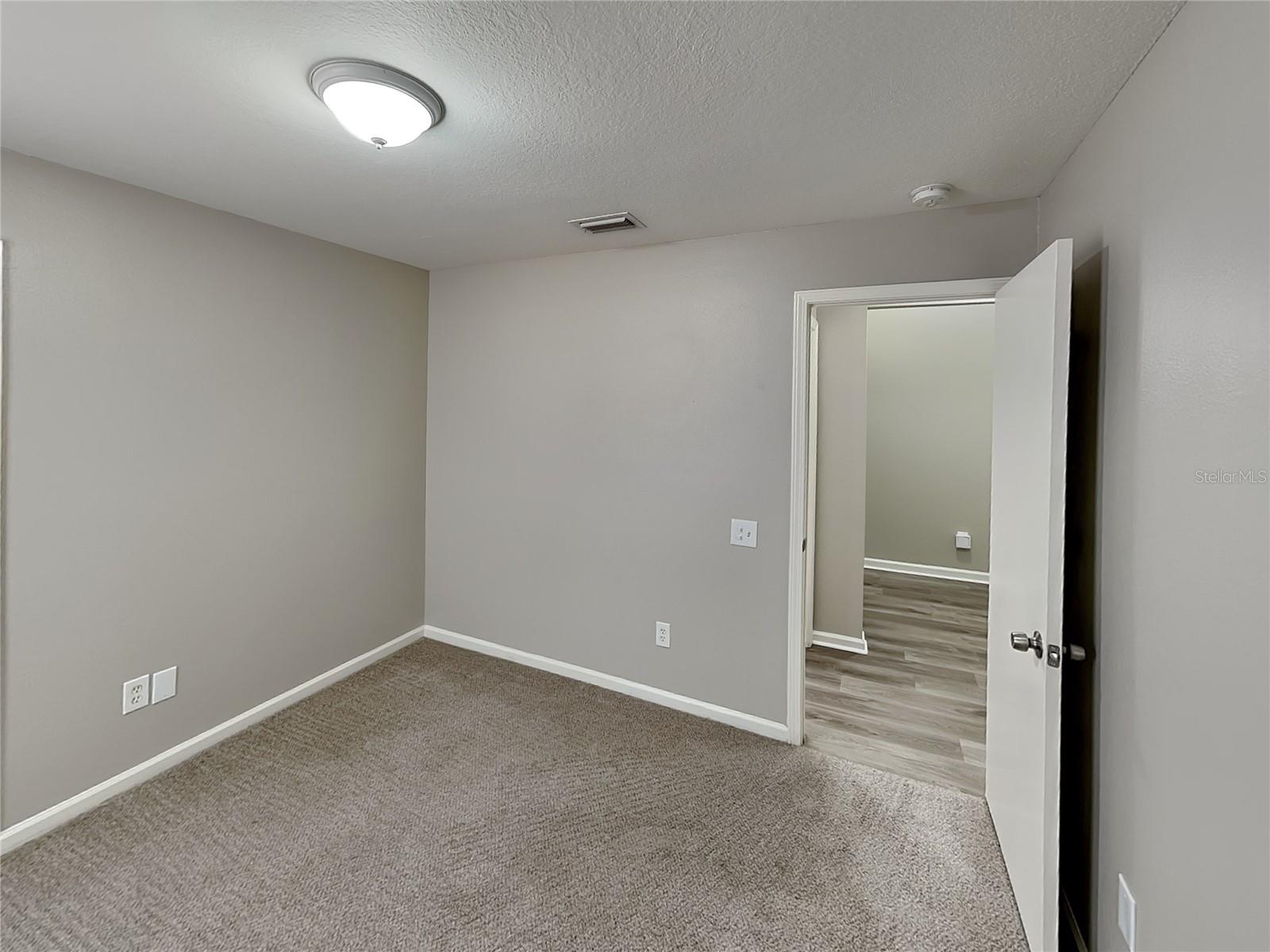 SOUTH POINTE PH 5 - Residential Lease