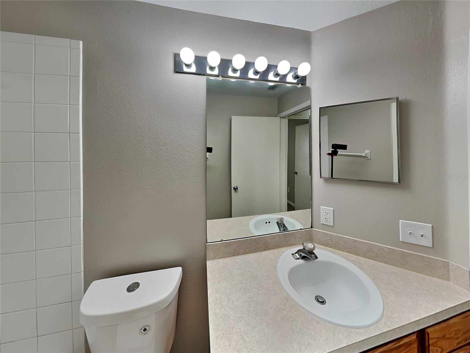 SOUTH POINTE PH 5 - Residential Lease