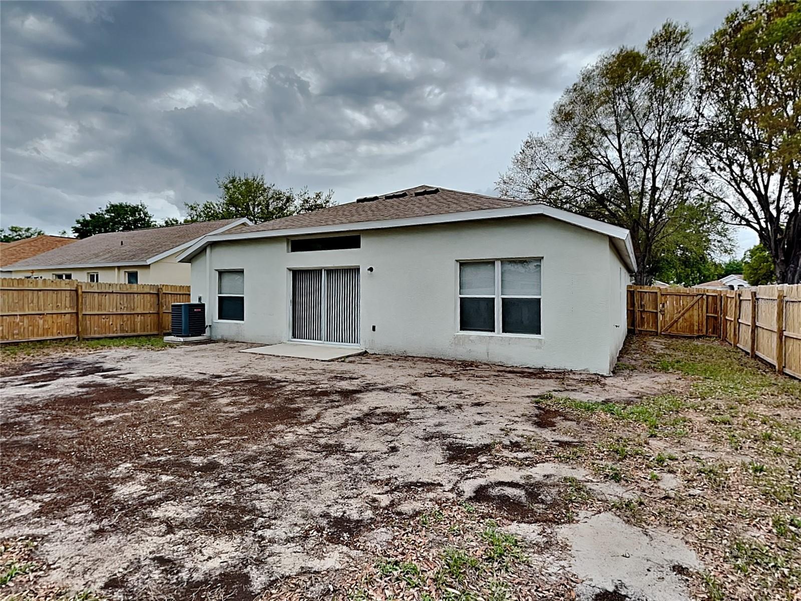 SOUTH POINTE PH 5 - Residential Lease