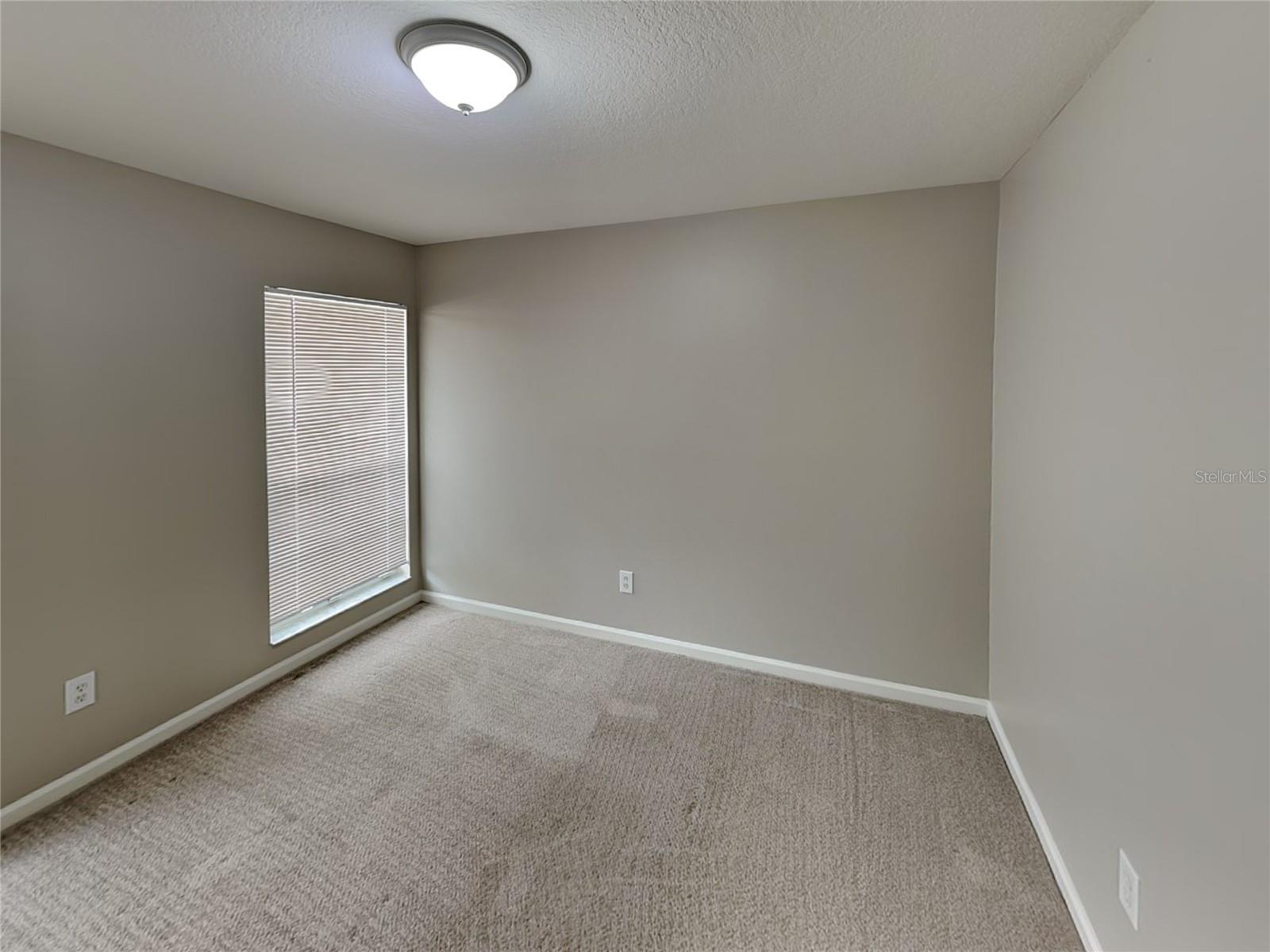 SOUTH POINTE PH 5 - Residential Lease