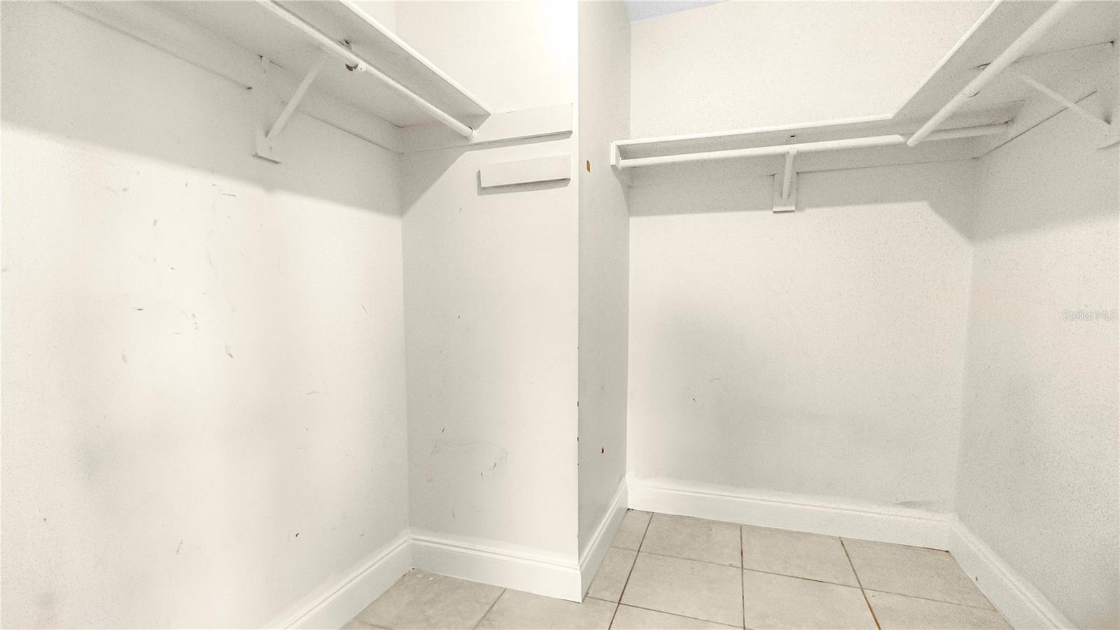 THREE LAKES VILLAGE - Residential