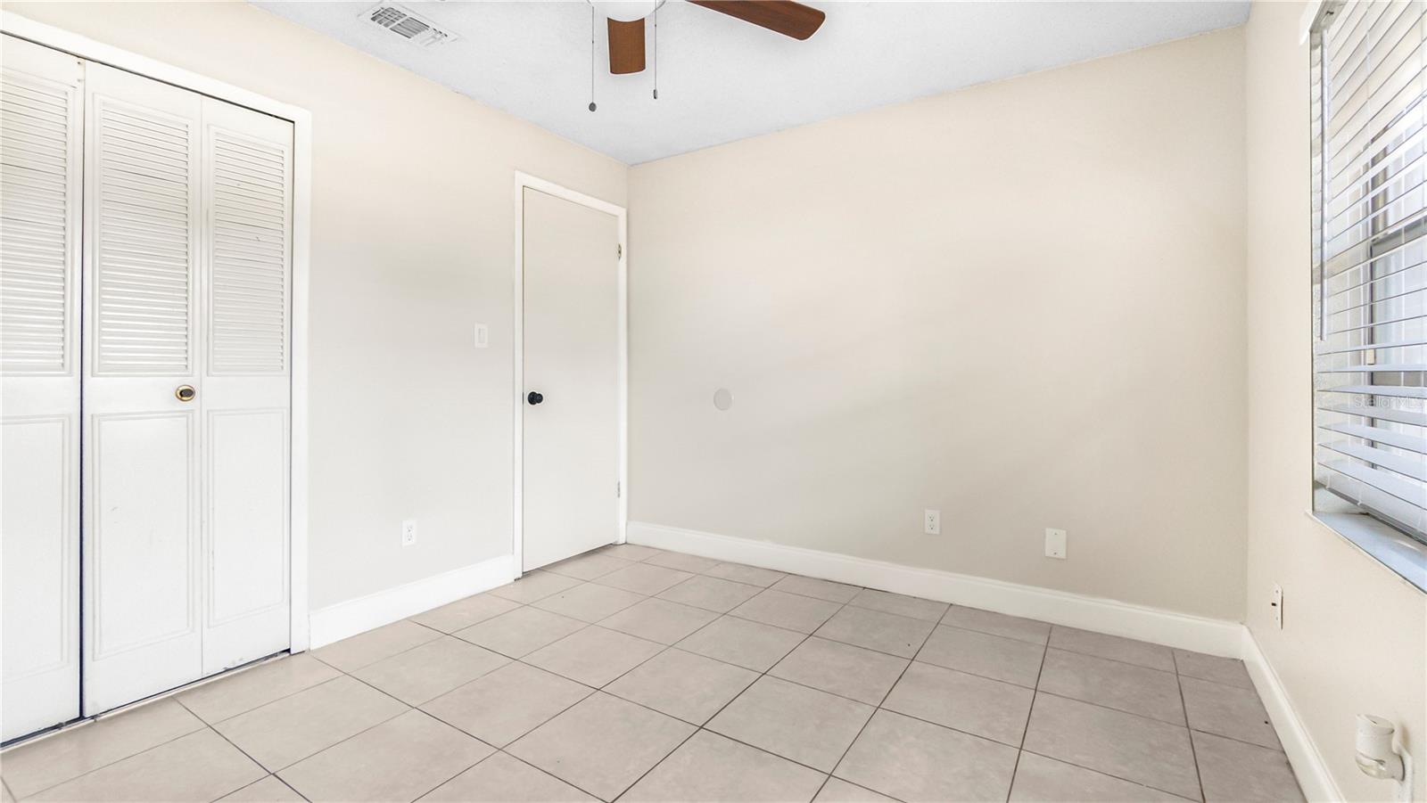 THREE LAKES VILLAGE - Residential