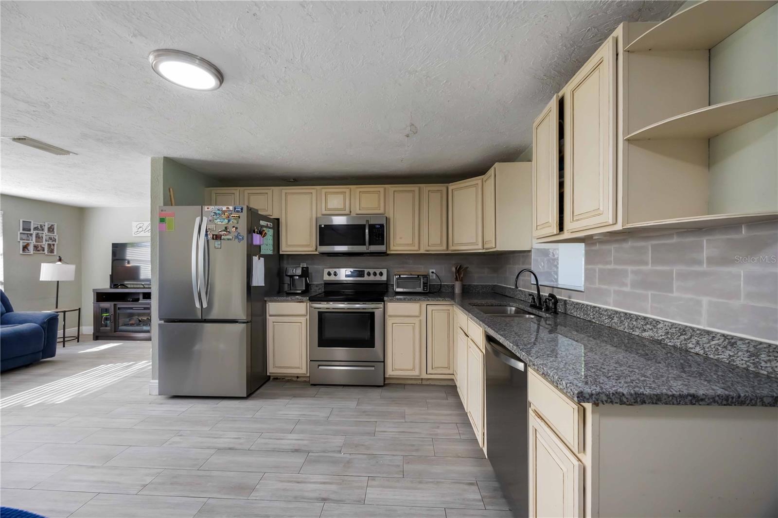 SOUTHWOOD VILLAGE FIRST ADD REP - Residential