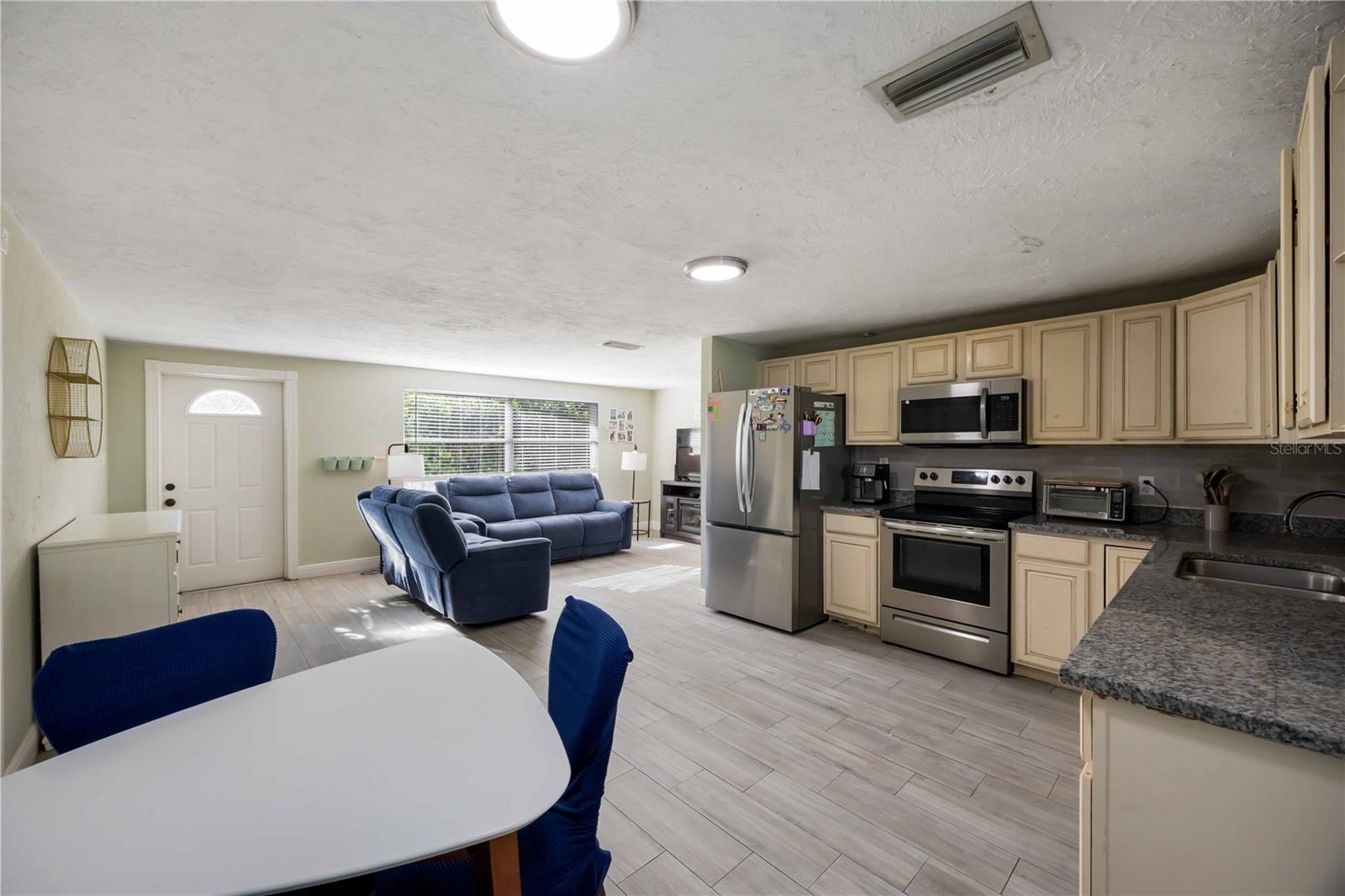 SOUTHWOOD VILLAGE FIRST ADD REP - Residential