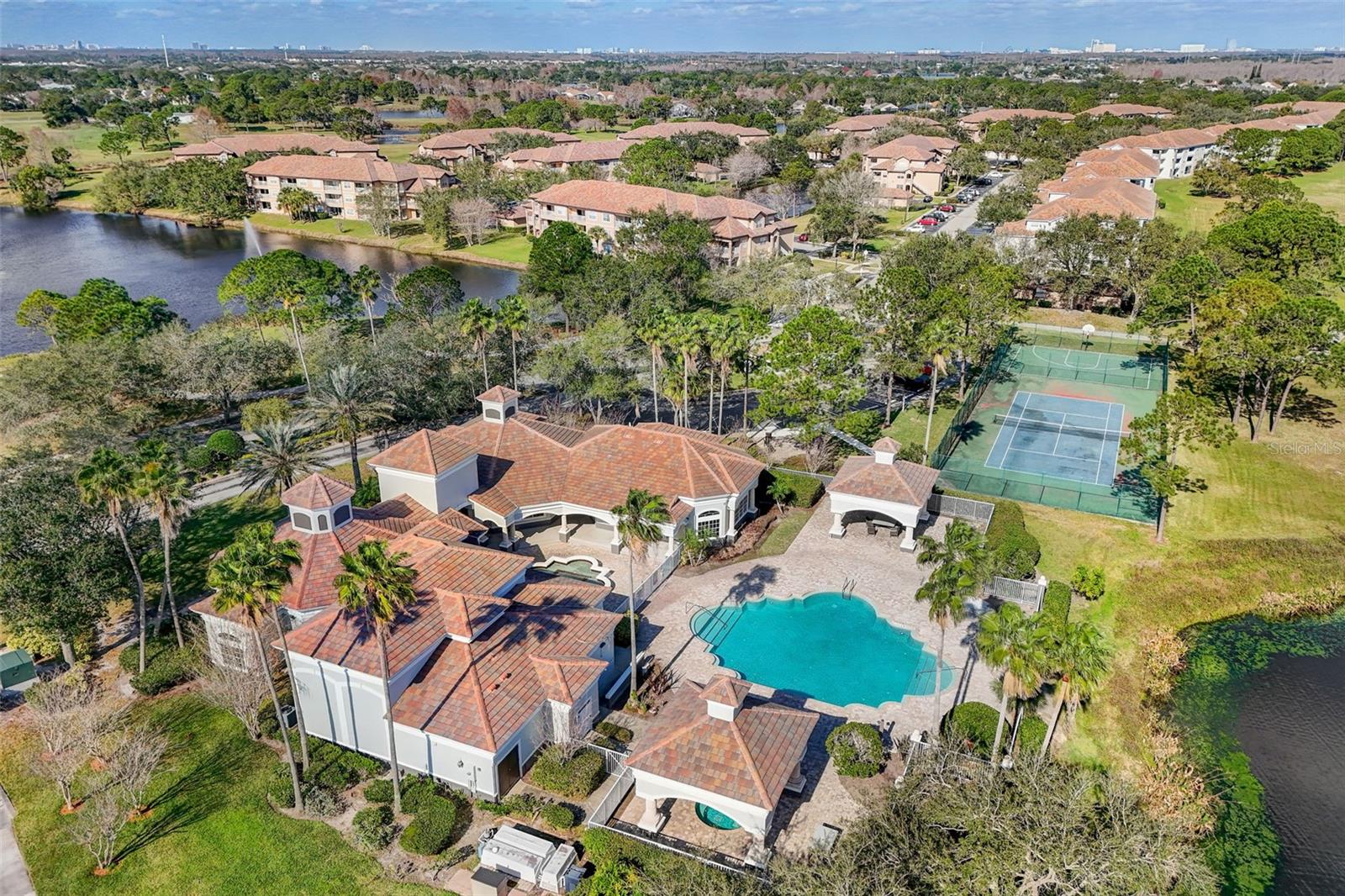 AUDUBON VLS/HUNTERS CRK CONDO - Residential