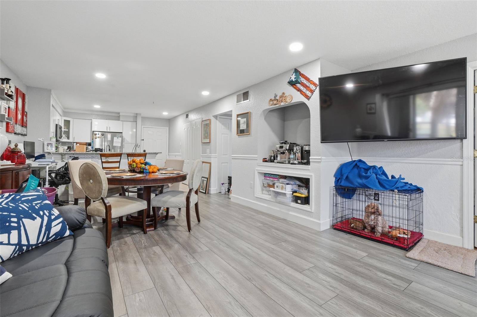 AUDUBON VLS/HUNTERS CRK CONDO - Residential