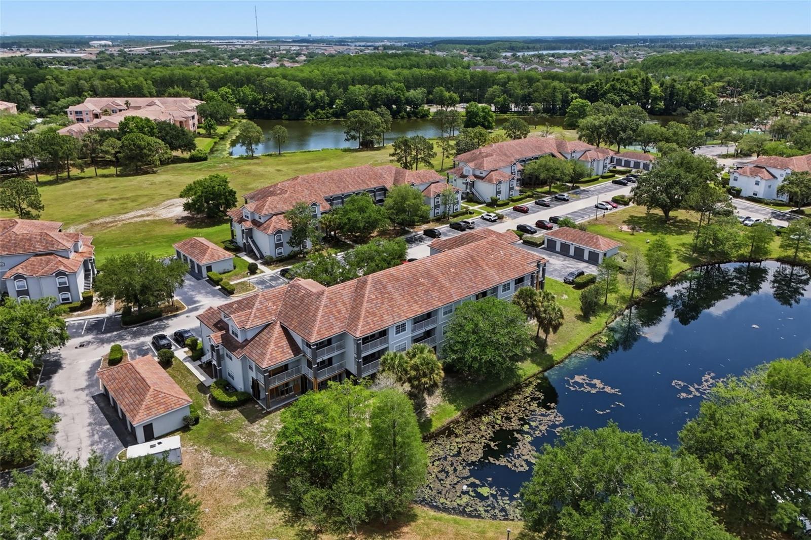 AUDUBON VLS/HUNTERS CRK CONDO - Residential