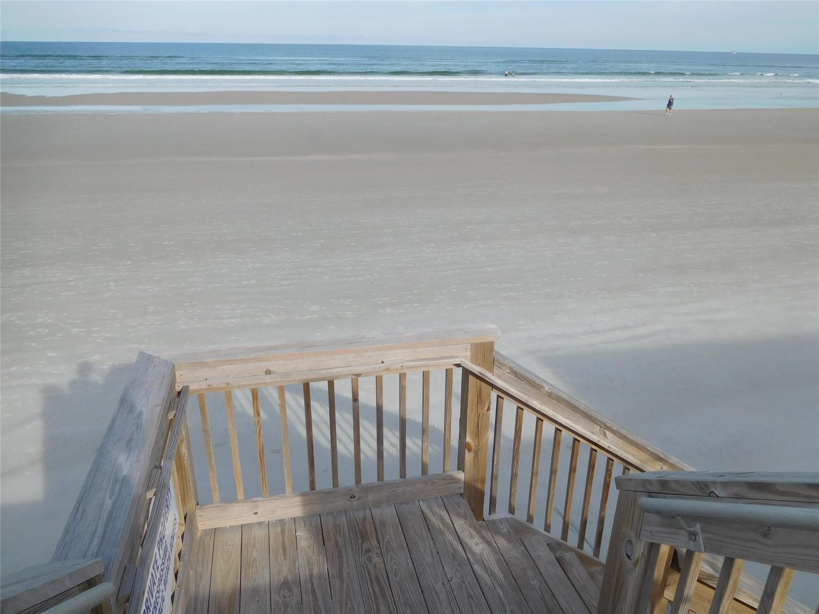 Village Colony Beach Club - Residential