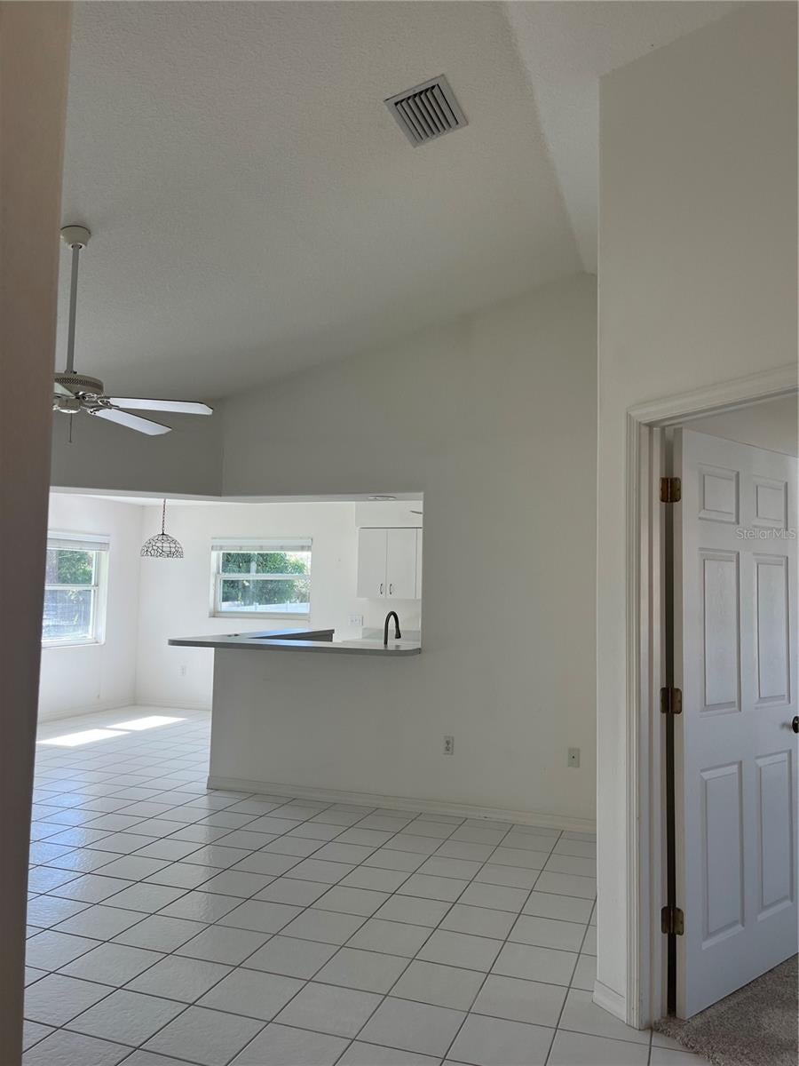 1551 ROYAL ROAD, VENICE, FL, 34293 4 1551 ROYAL ROAD