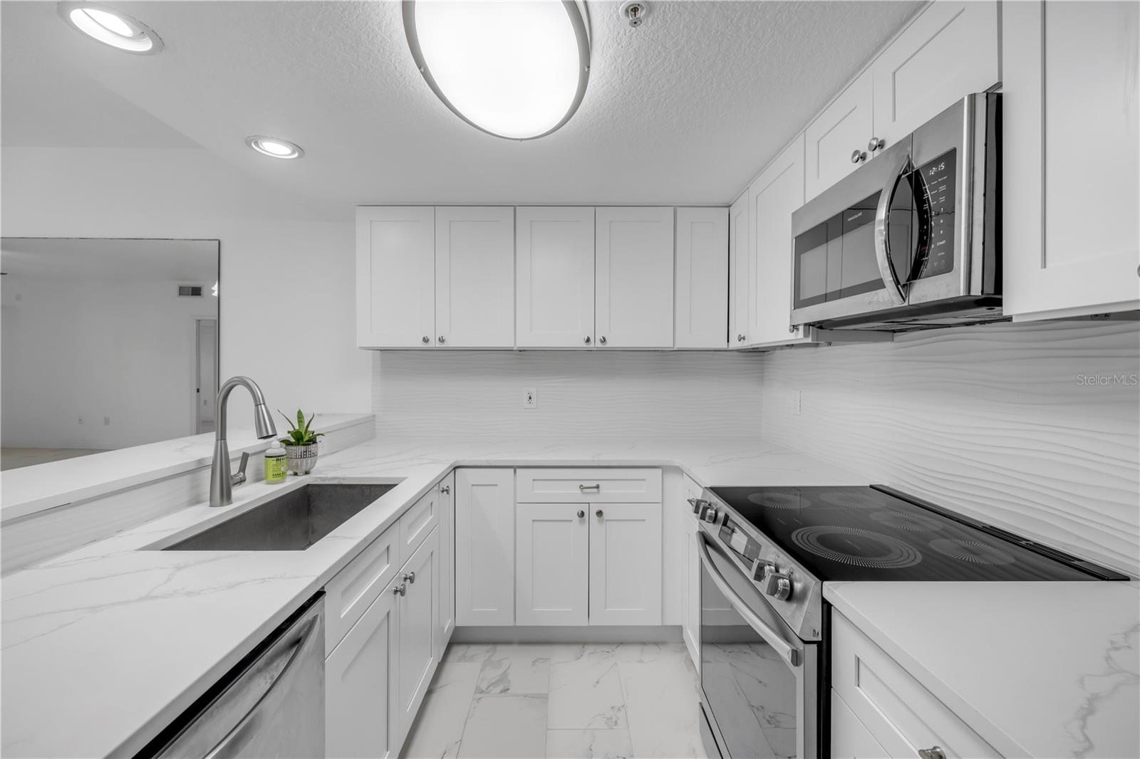 5300 S ATLANTIC AVENUE 1-205