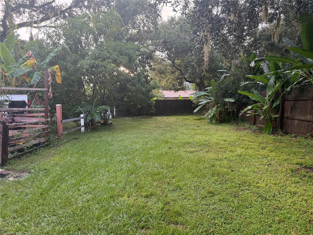 Photo of 658 Hudson Street, Kissimmee, FL 34741 (MLS # S5136343)