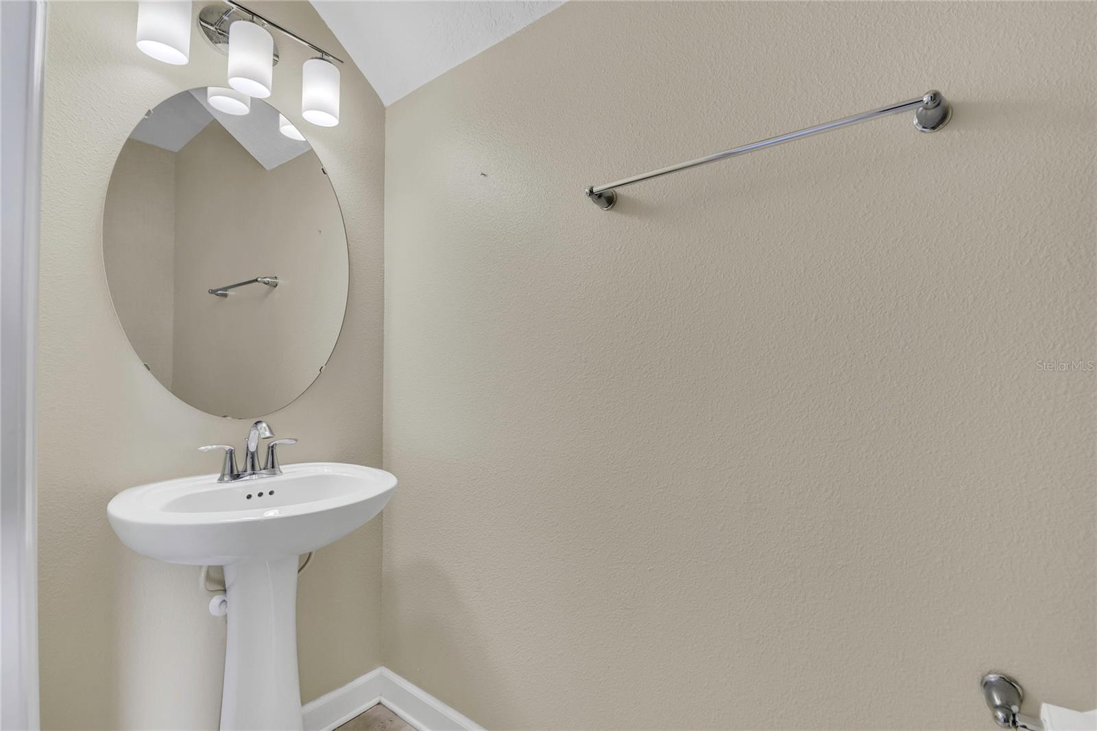 STOREY LAKE TR K - Residential