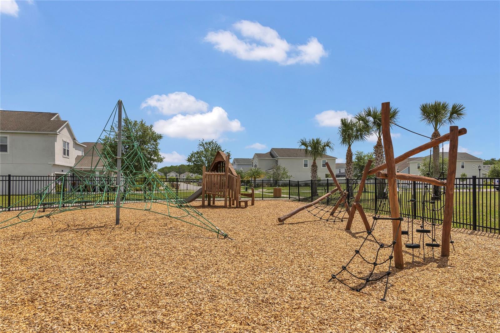 STOREY LAKE TR K - Residential