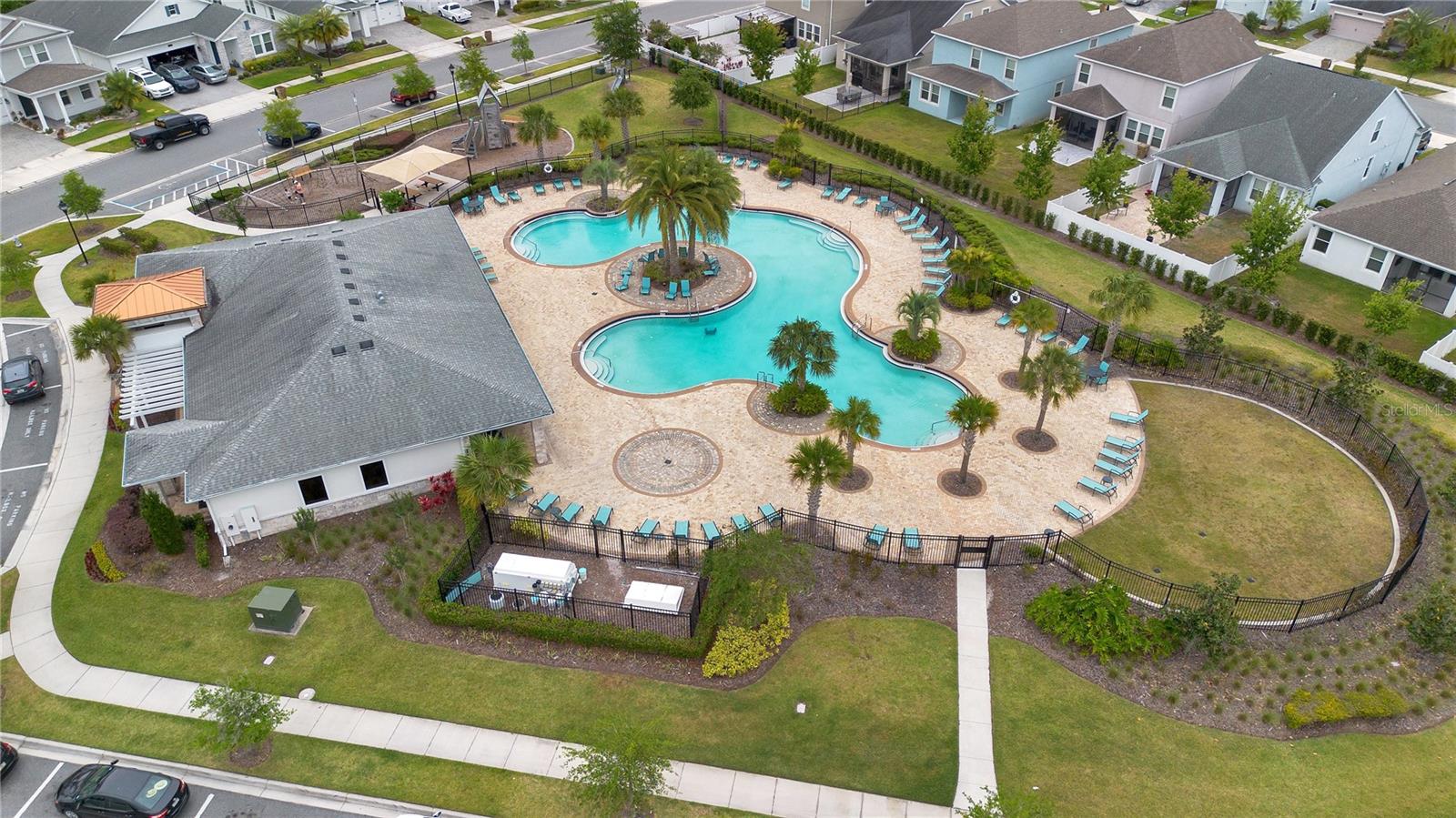 STOREY LAKE TR K - Residential