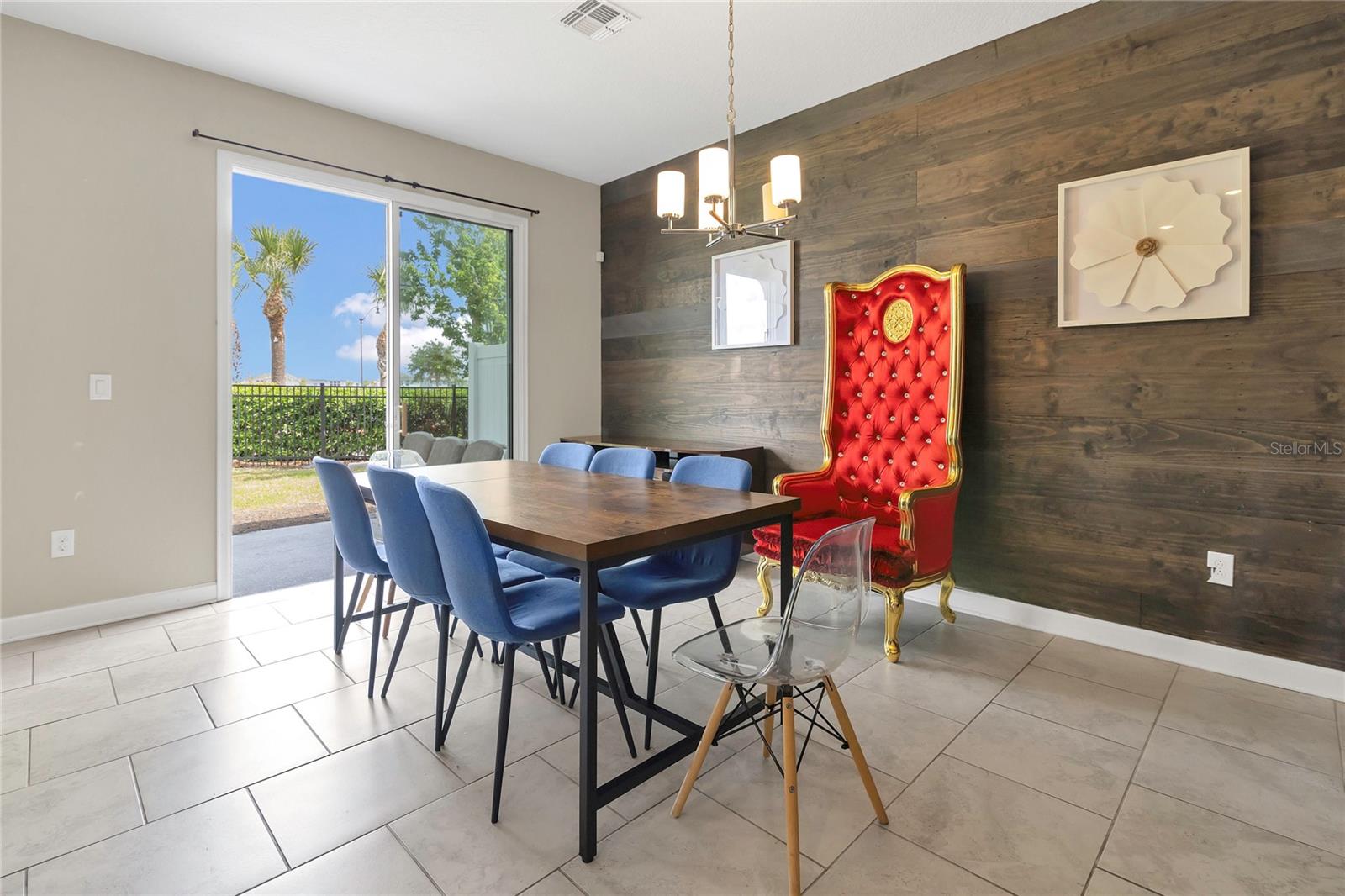 STOREY LAKE TR K - Residential