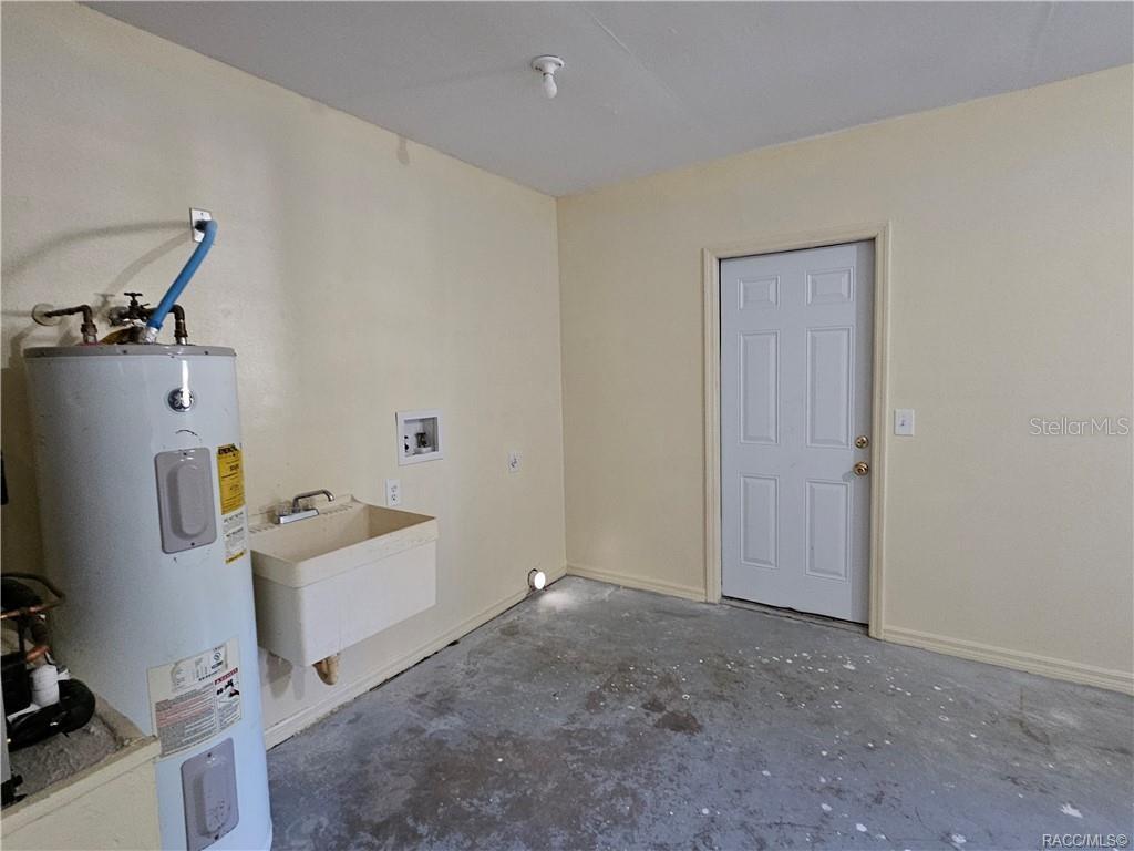 CRYSTAL PARADISE ESTATES UNIT 03 UNREC - Residential