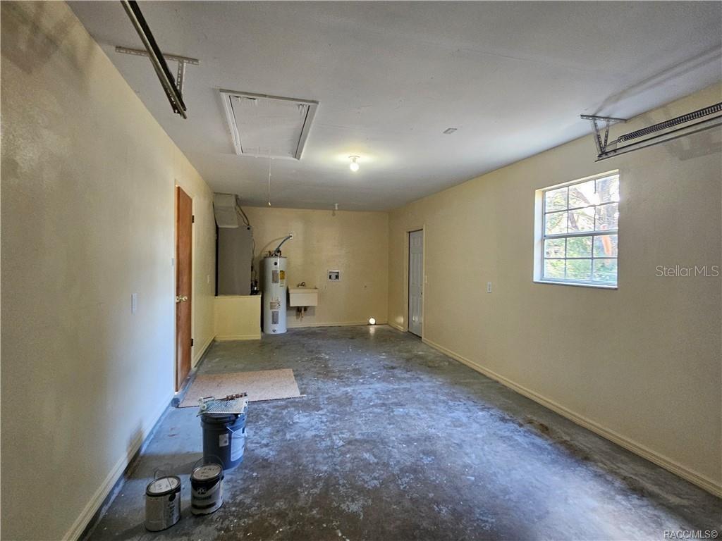 CRYSTAL PARADISE ESTATES UNIT 03 UNREC - Residential