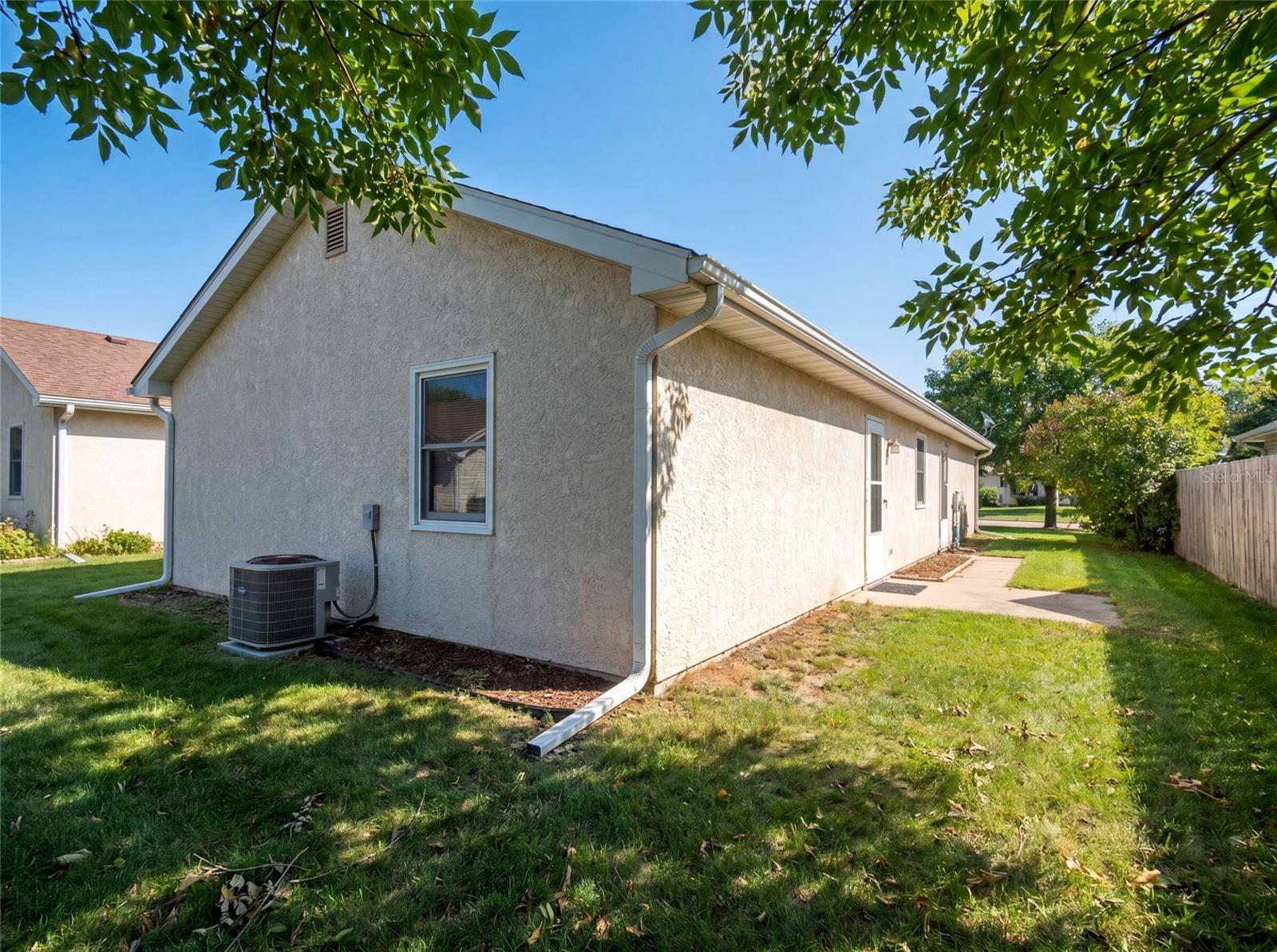 10029 WEATHERS LOOP
