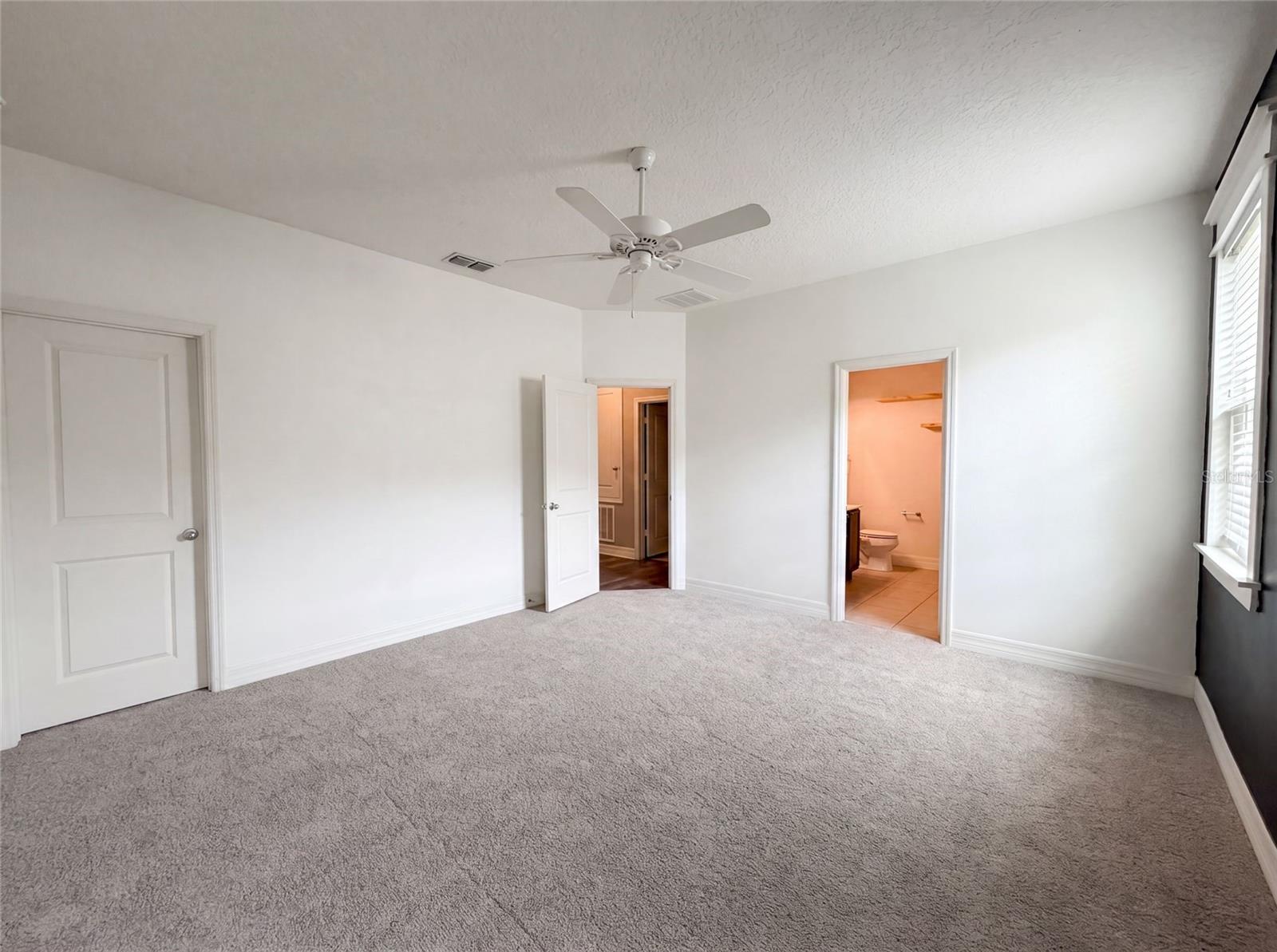 10029 WEATHERS LOOP