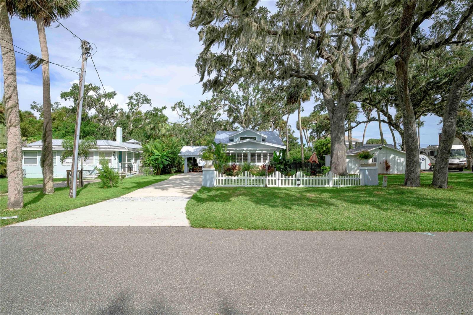 FLEMINGS PORT ORANGE - Residential