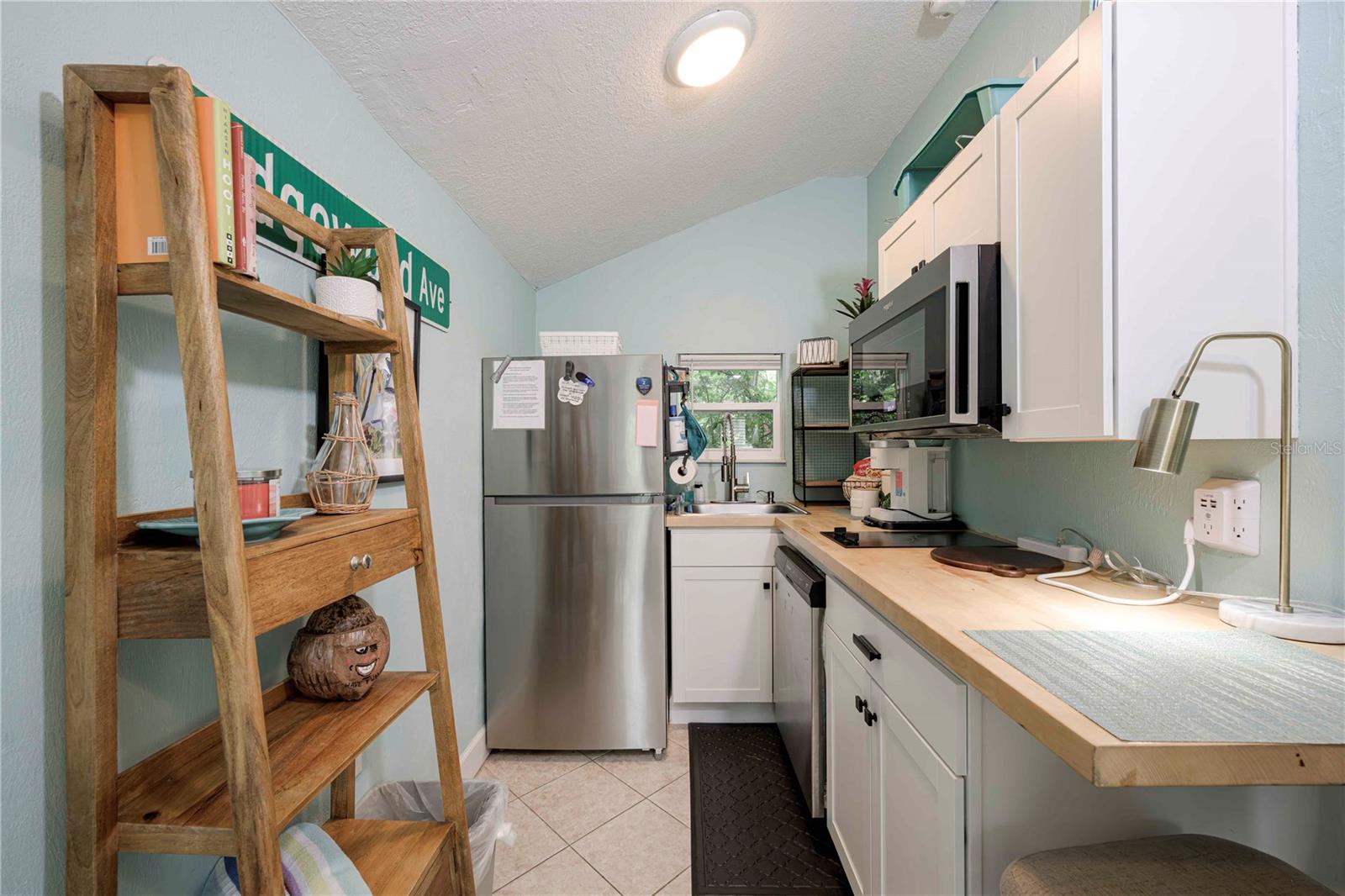 FLEMINGS PORT ORANGE - Residential