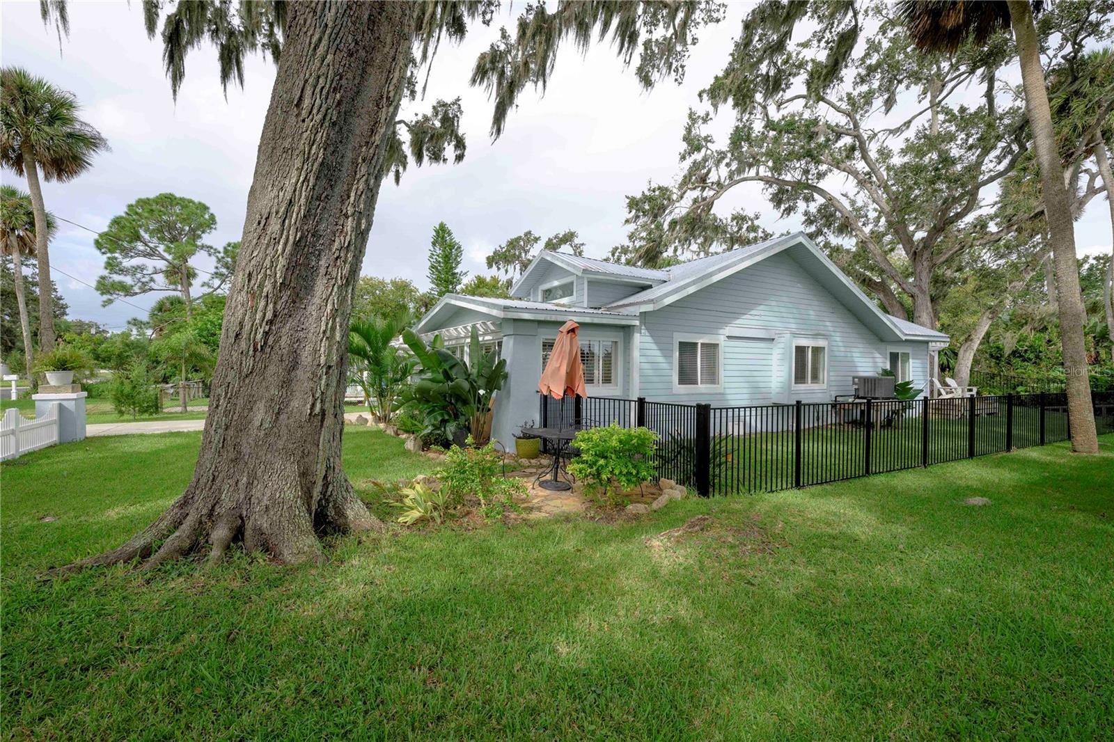 FLEMINGS PORT ORANGE - Residential