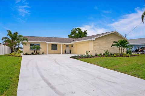 A home in TAMPA