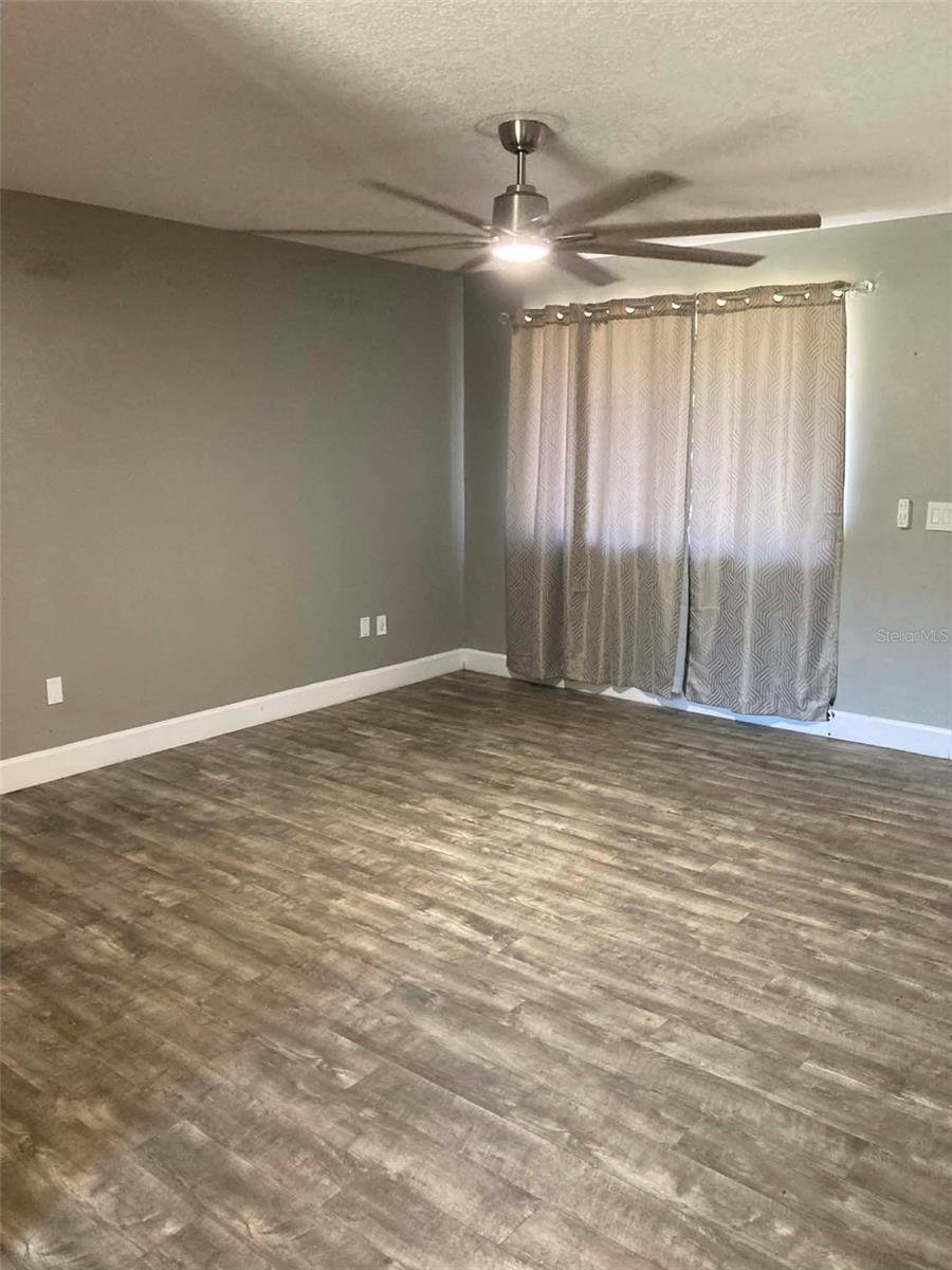 1135 SIBONEY STREET NW