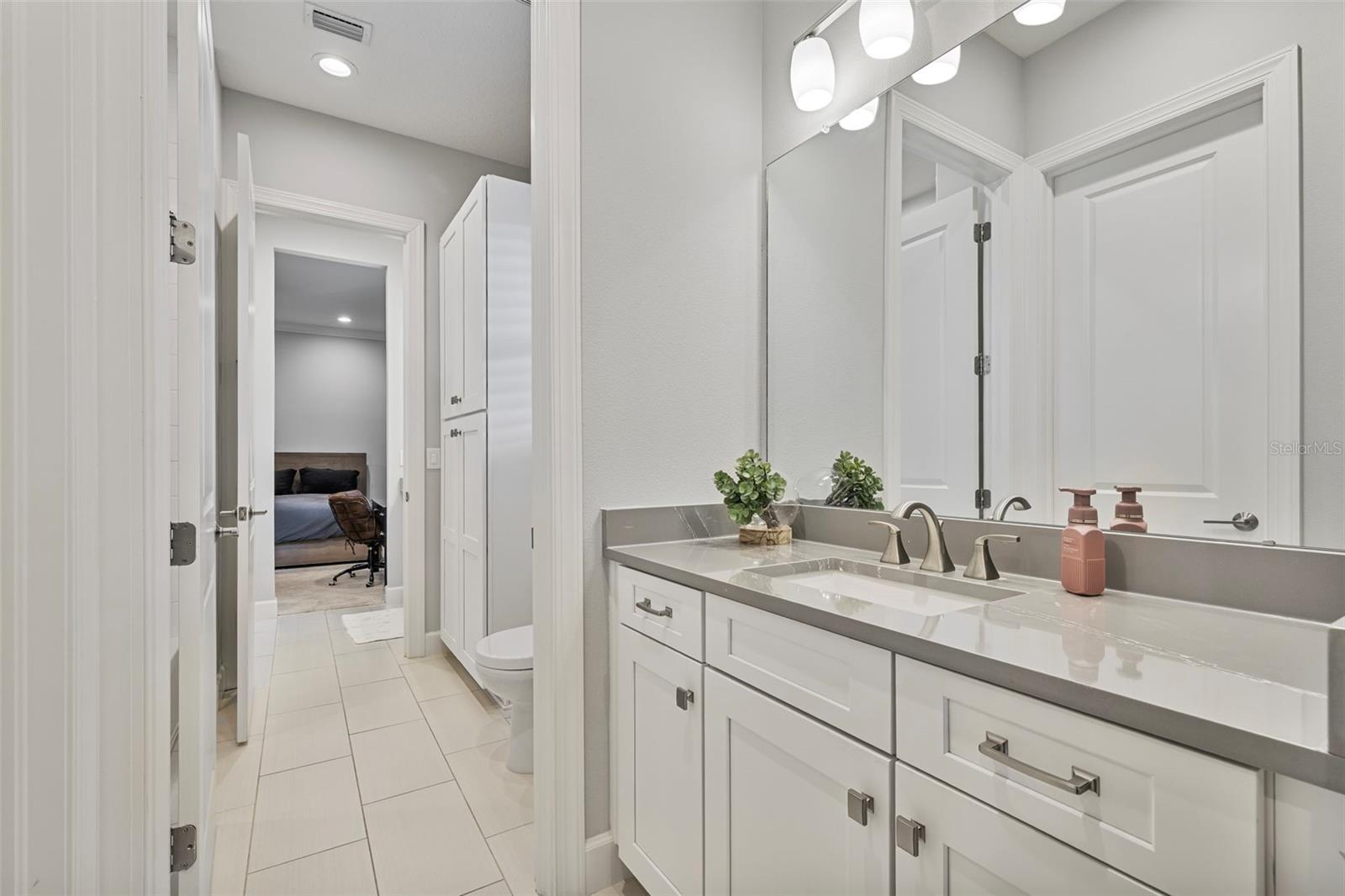 COVE AT ROCKY POINT - Residential