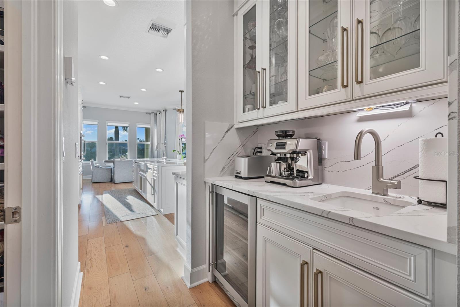 COVE AT ROCKY POINT - Residential