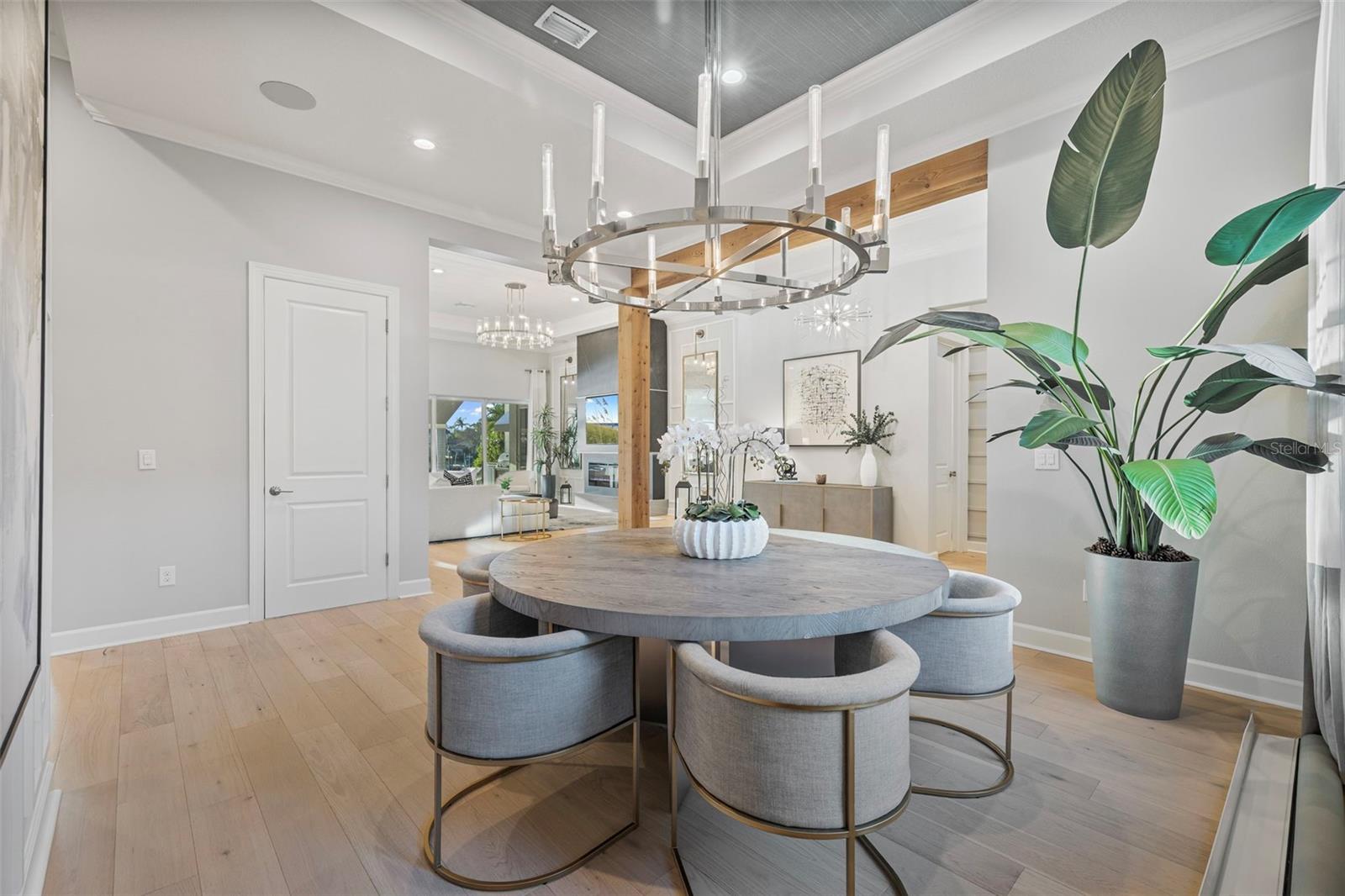 COVE AT ROCKY POINT - Residential