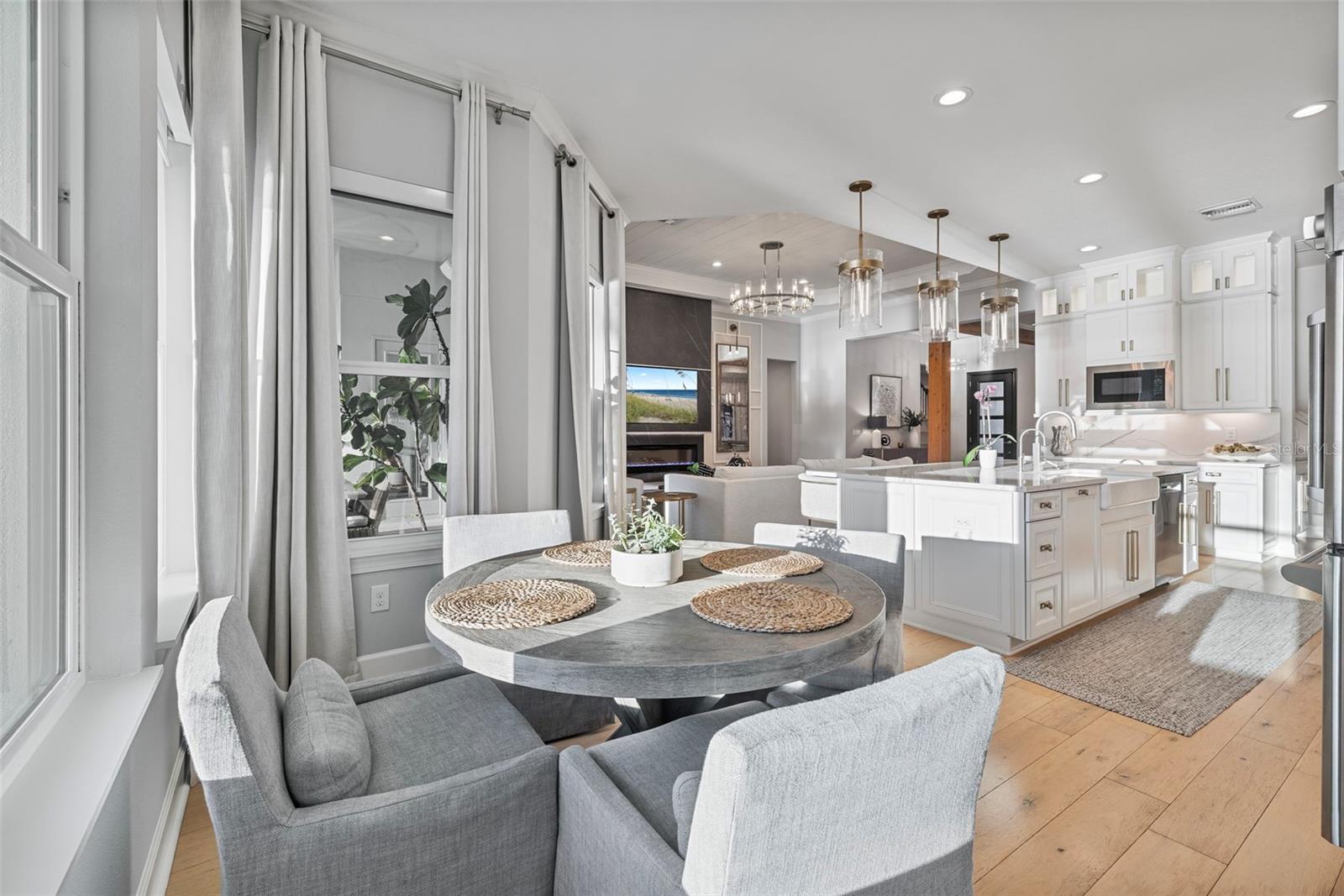COVE AT ROCKY POINT - Residential